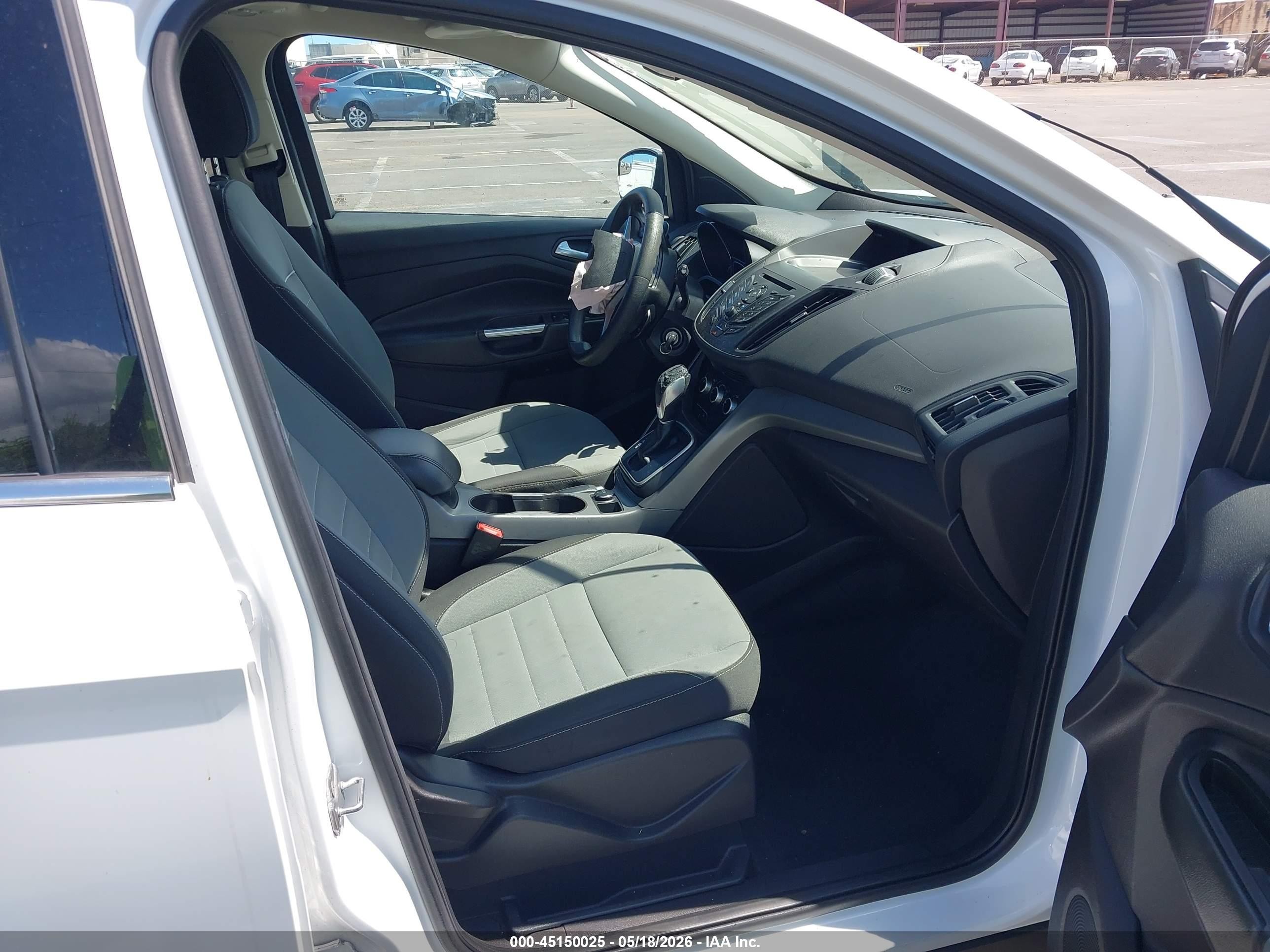 2014 Ford Escape Se Белый vin: 1FMCU0GXXEUA78298