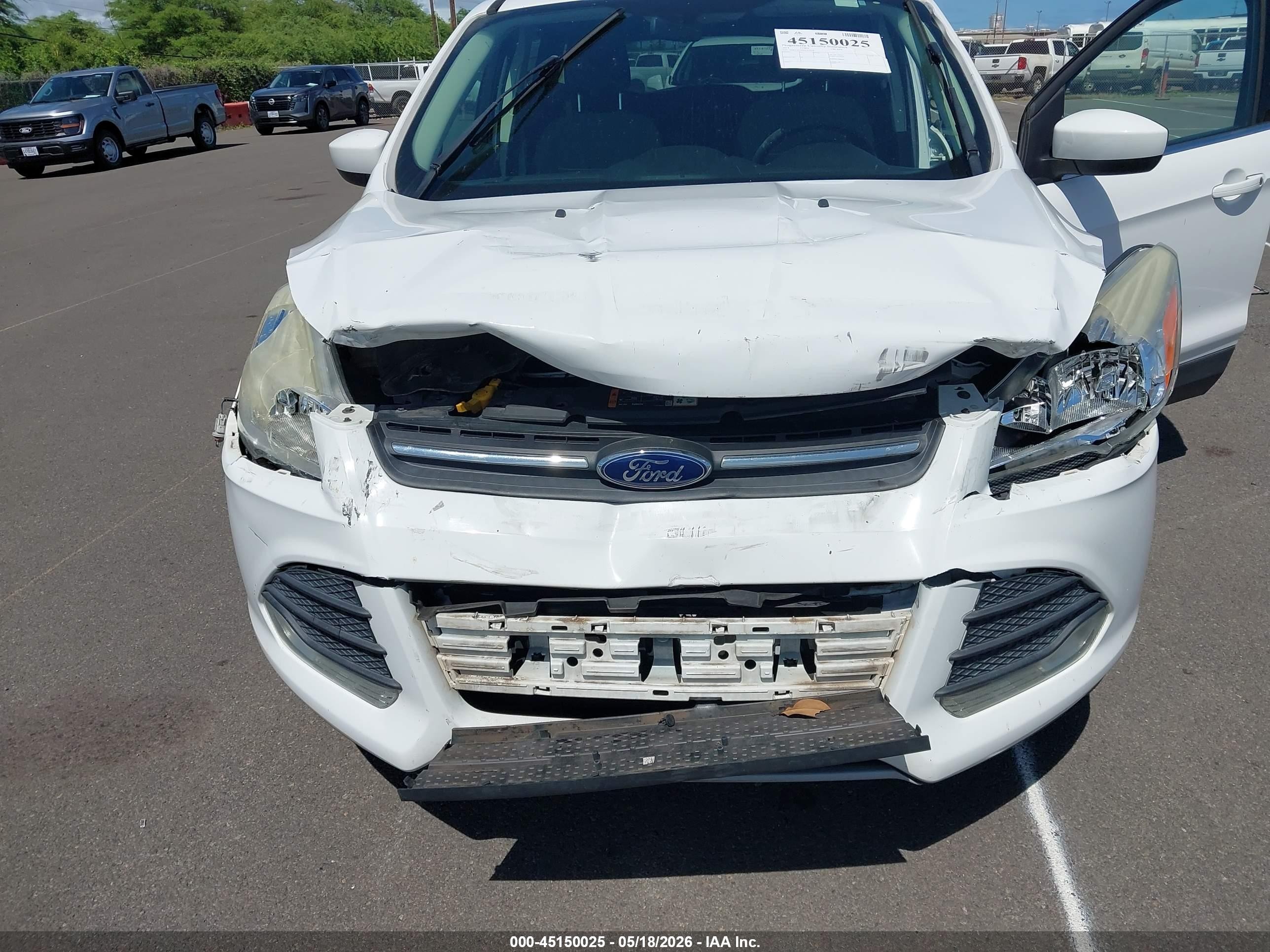 2014 Ford Escape Se Белый vin: 1FMCU0GXXEUA78298