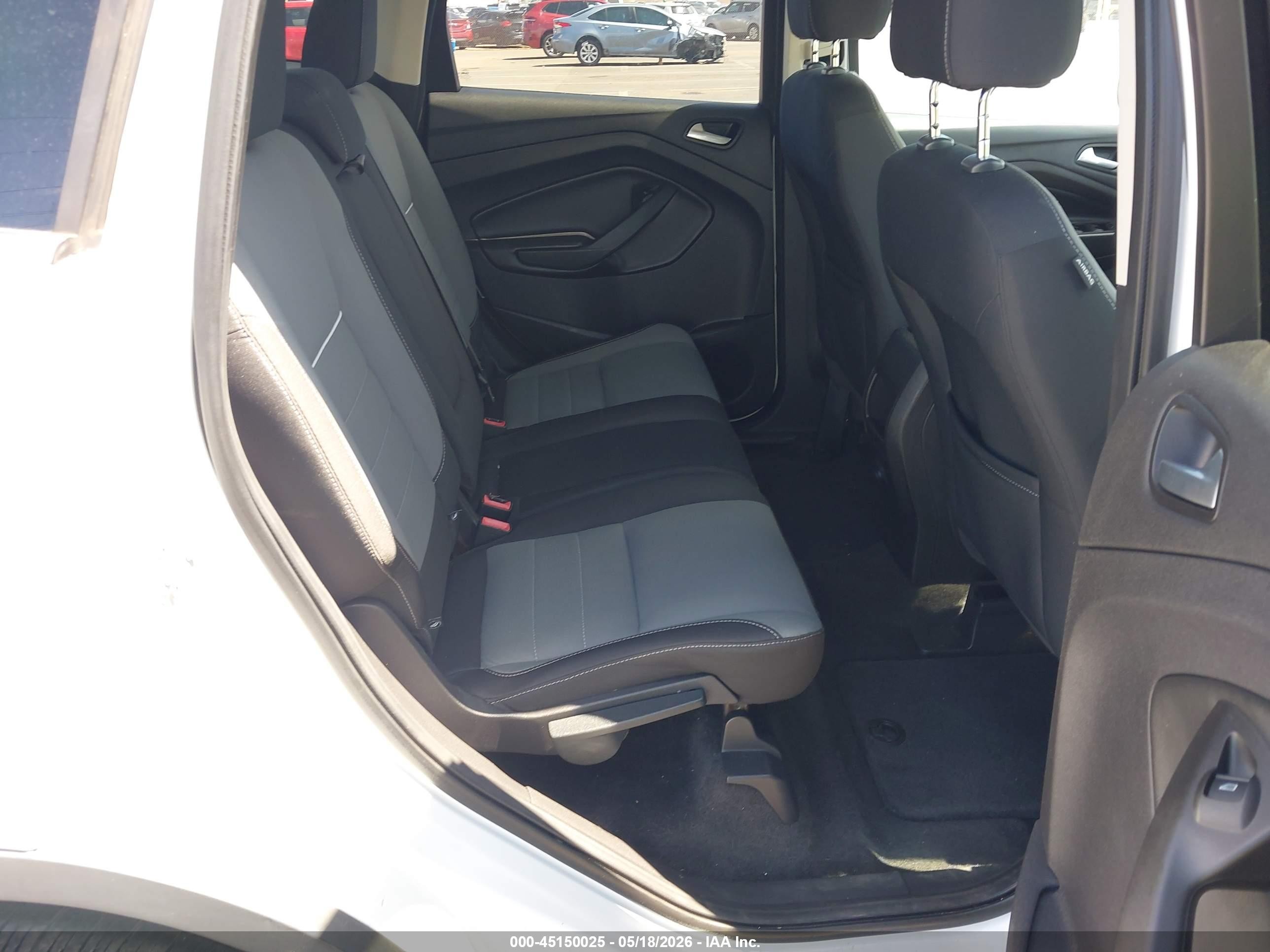 2014 Ford Escape Se Белый vin: 1FMCU0GXXEUA78298