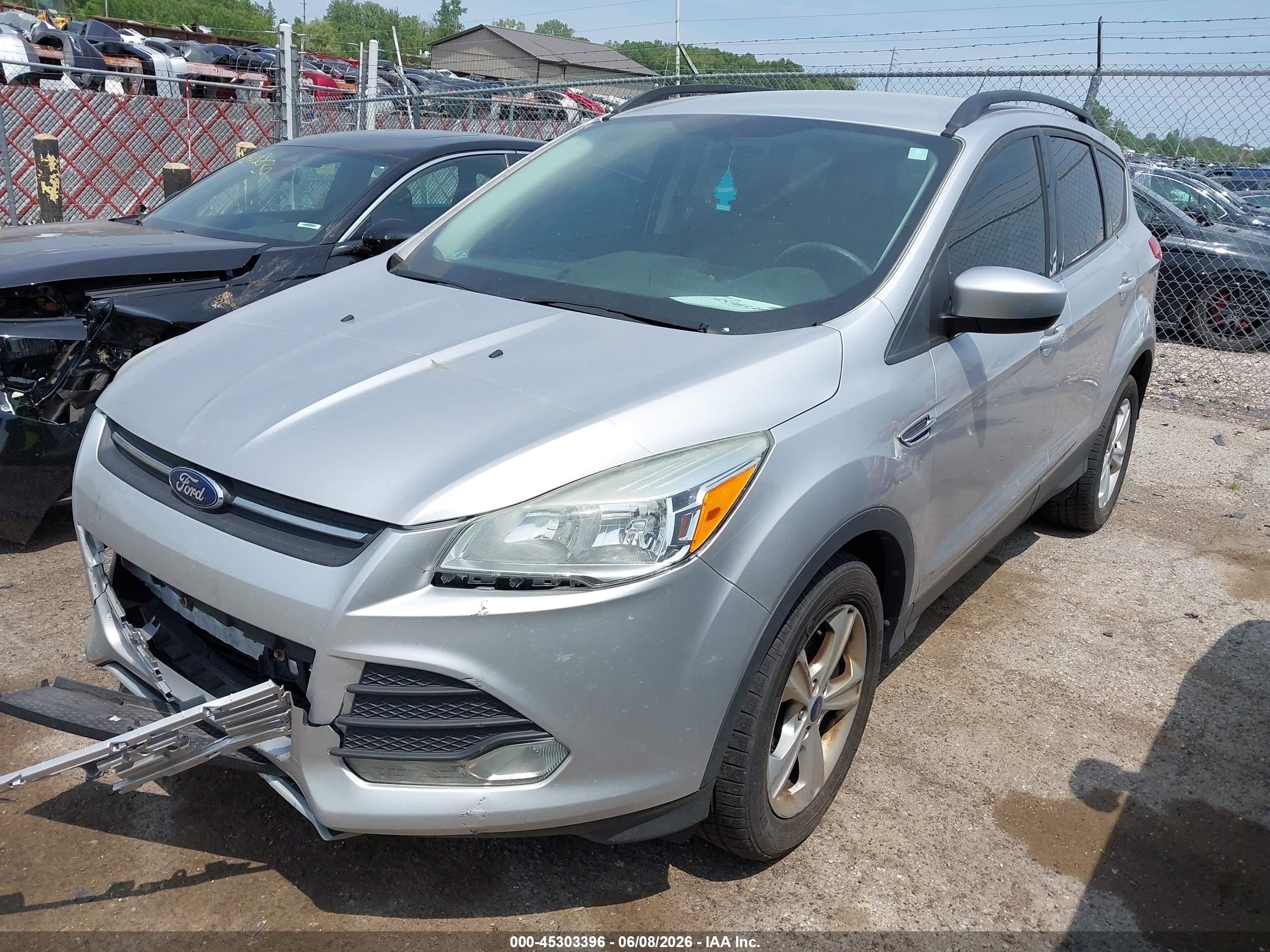 2014 Ford Escape Se Silver vin: 1FMCU0GXXEUC79523