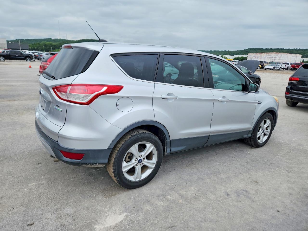 2014 Ford Escape Se Silver vin: 1FMCU0GXXEUD03108