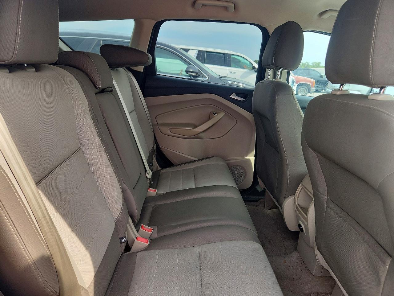 2014 Ford Escape Se Silver vin: 1FMCU0GXXEUD33032