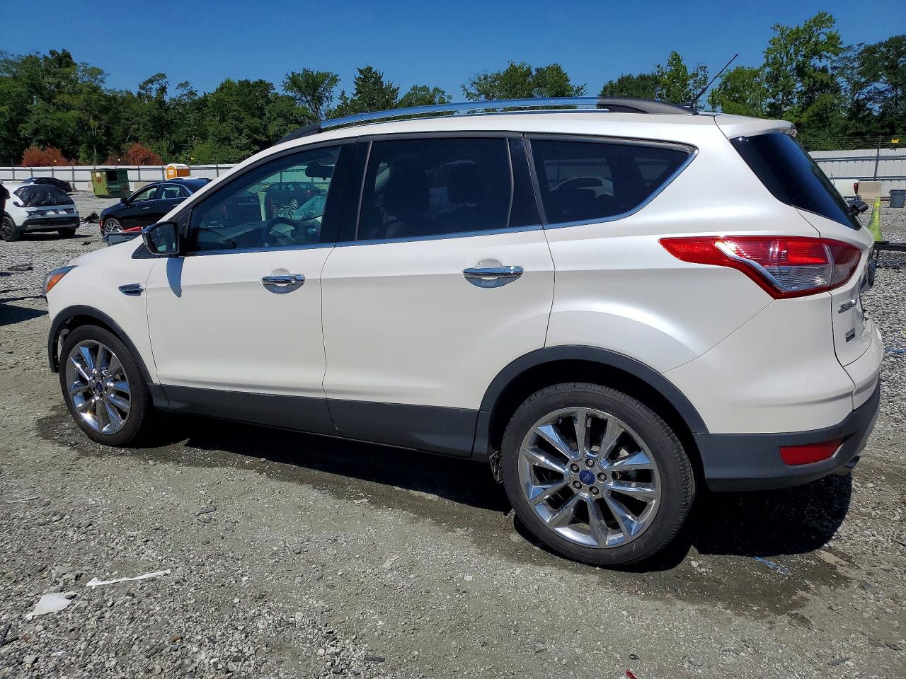 2015 Ford Escape Se Белый vin: 1FMCU0GXXFUA56805