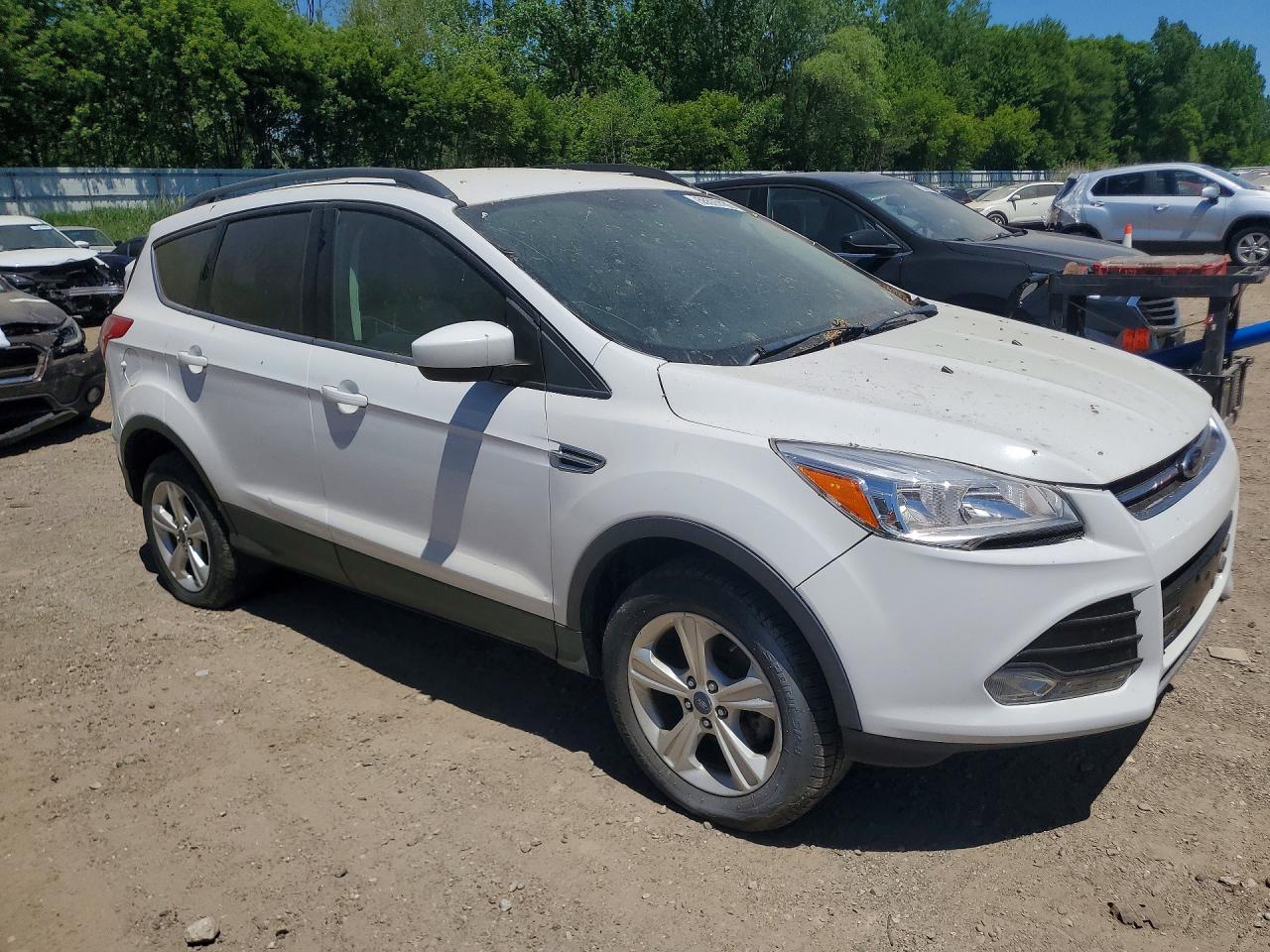 2015 Ford Escape Se White vin: 1FMCU0GXXFUB36556