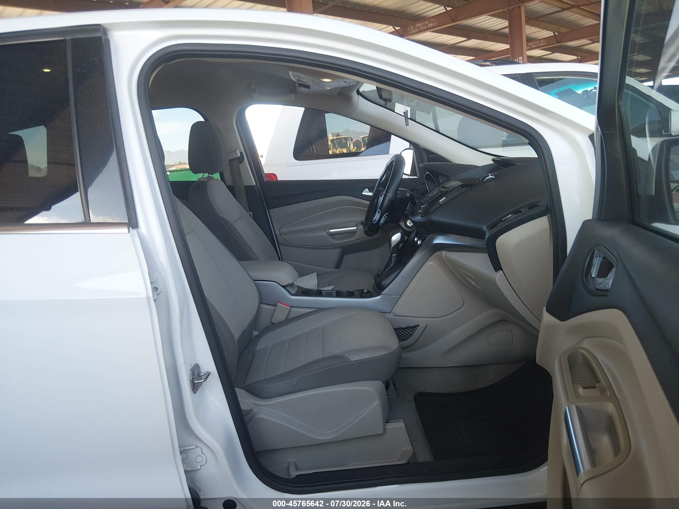 2015 Ford Escape Se White vin: 1FMCU0GXXFUB81609