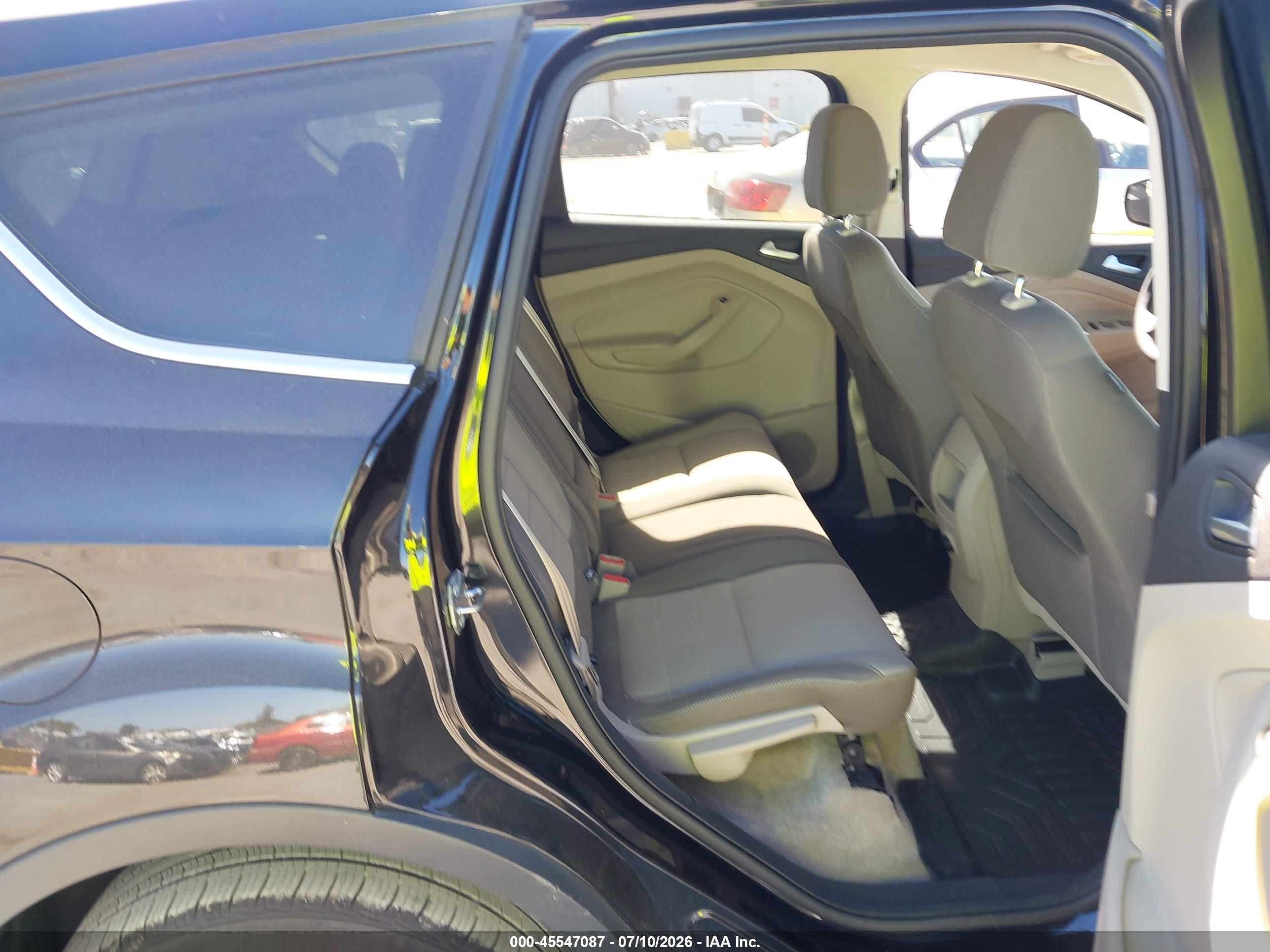 2015 Ford Escape Se Black vin: 1FMCU0GXXFUB95896