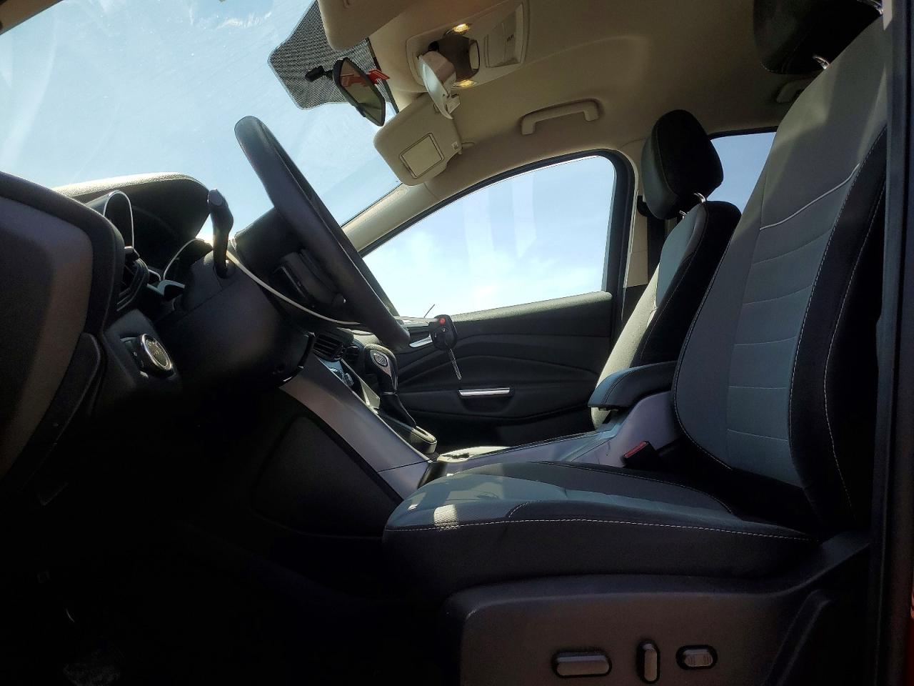 2015 Ford Escape Se Red vin: 1FMCU0GXXFUC83248