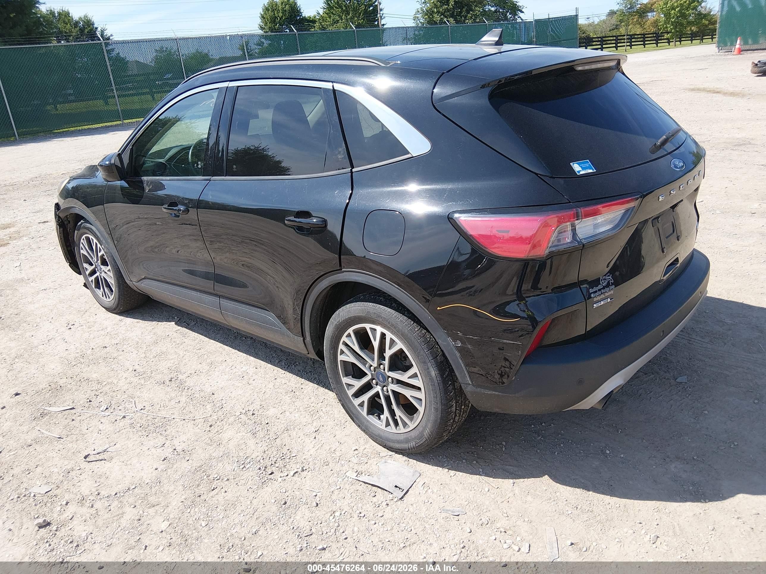 2020 Ford Escape Sel Черный vin: 1FMCU0H67LUB47032