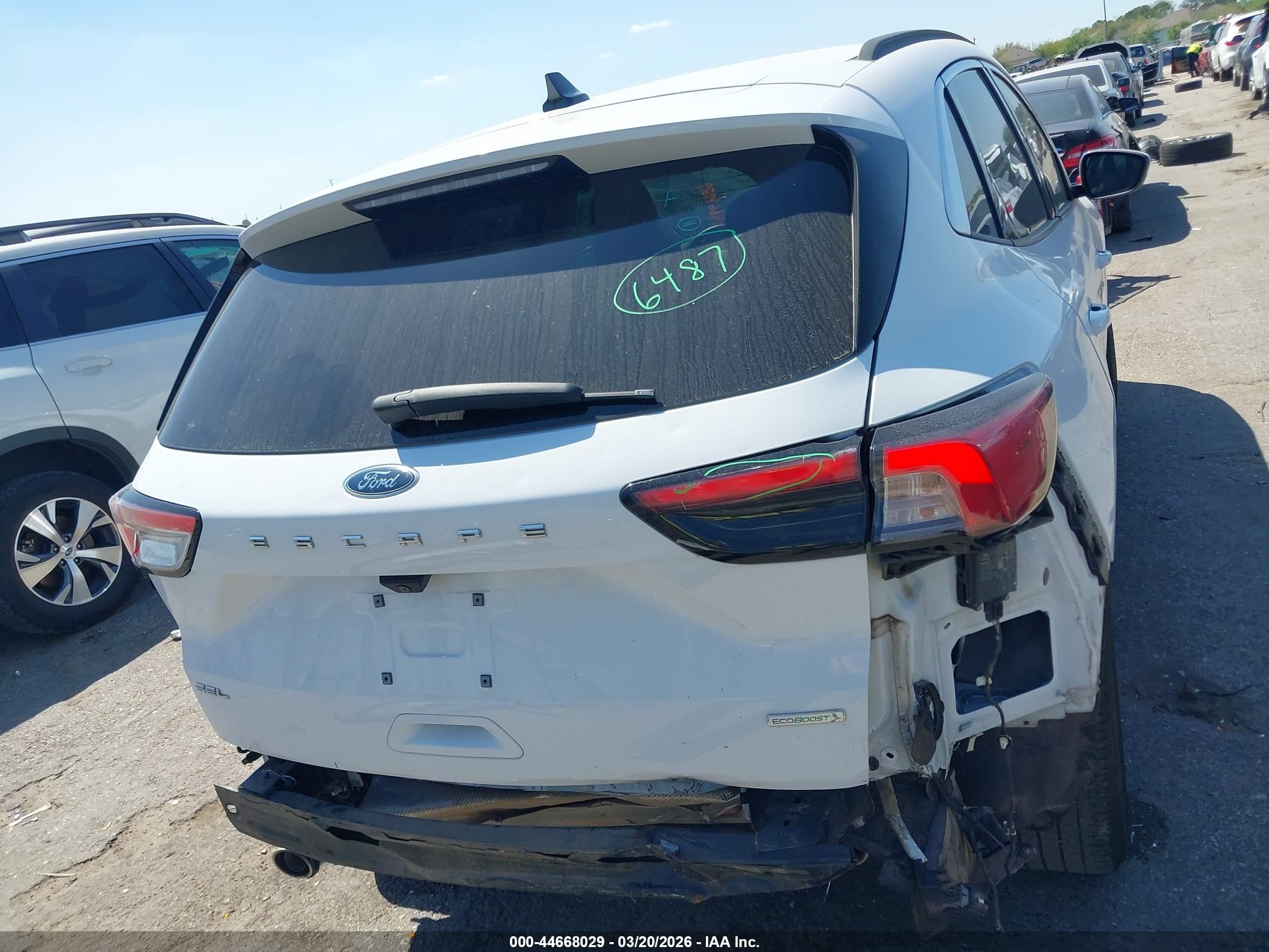 2020 Ford Escape Sel White vin: 1FMCU0H68LUA10147