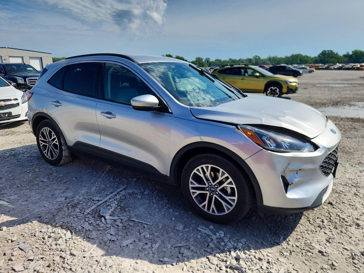 2020 Ford Escape Sel Silver vin: 1FMCU0H68LUB03797
