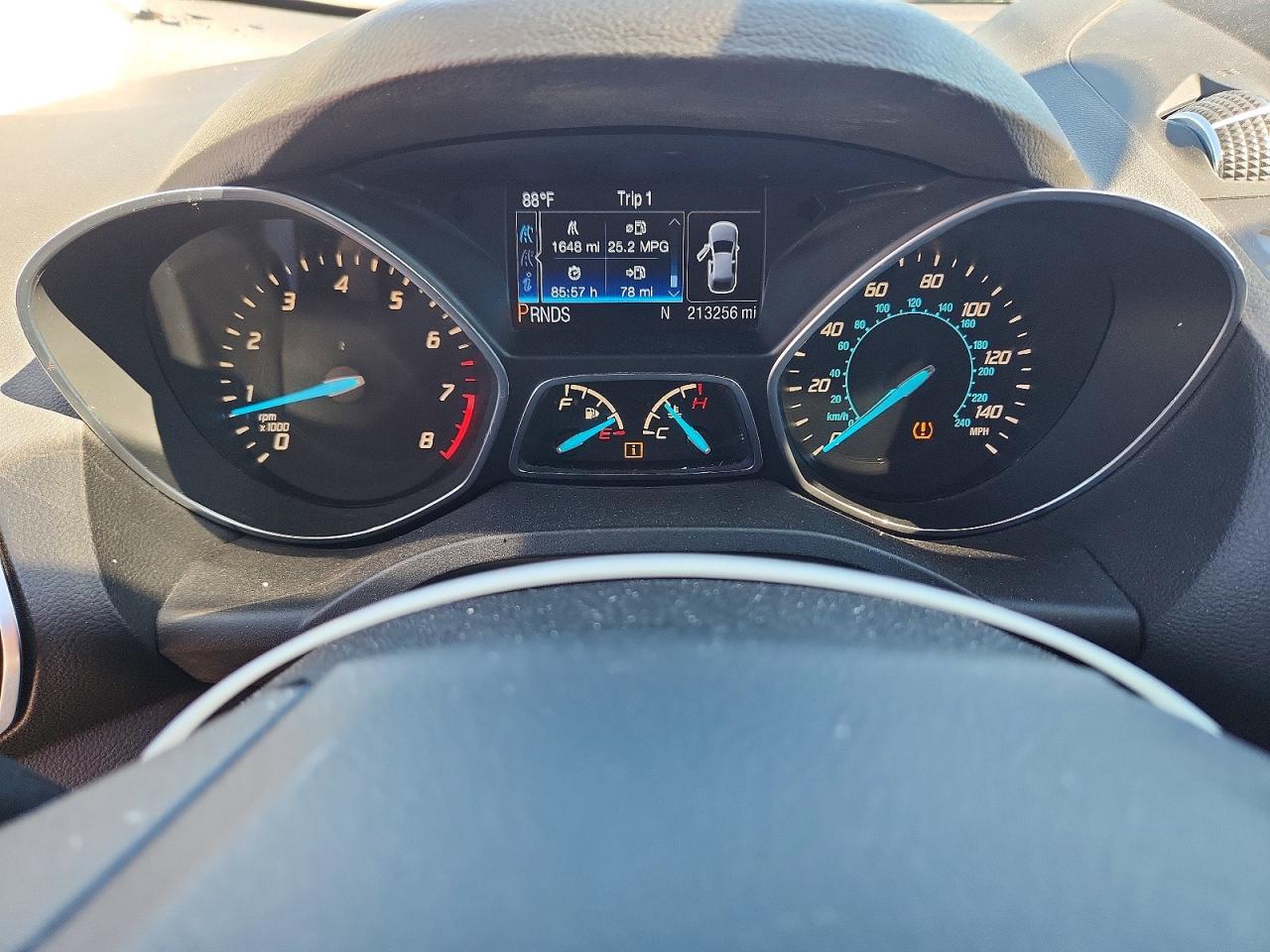 2013 Ford Escape Silver vin: 1FMCU0H91DUC47915