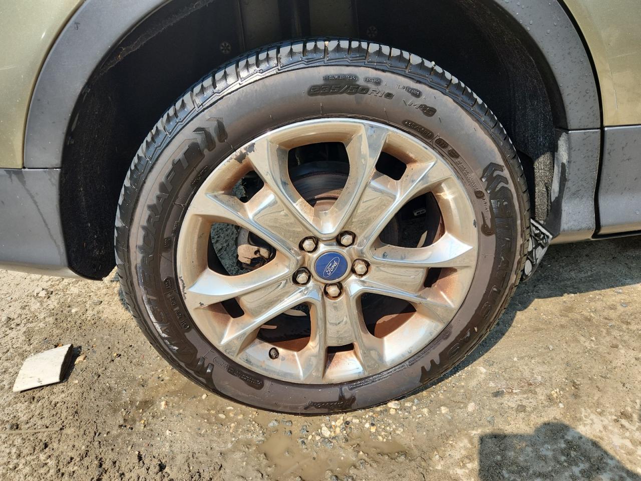2013 Ford Escape Sel Green vin: 1FMCU0H93DUD31895 Damage: Right Rear Wheel, Curb Rash, 4 To 5 Inches