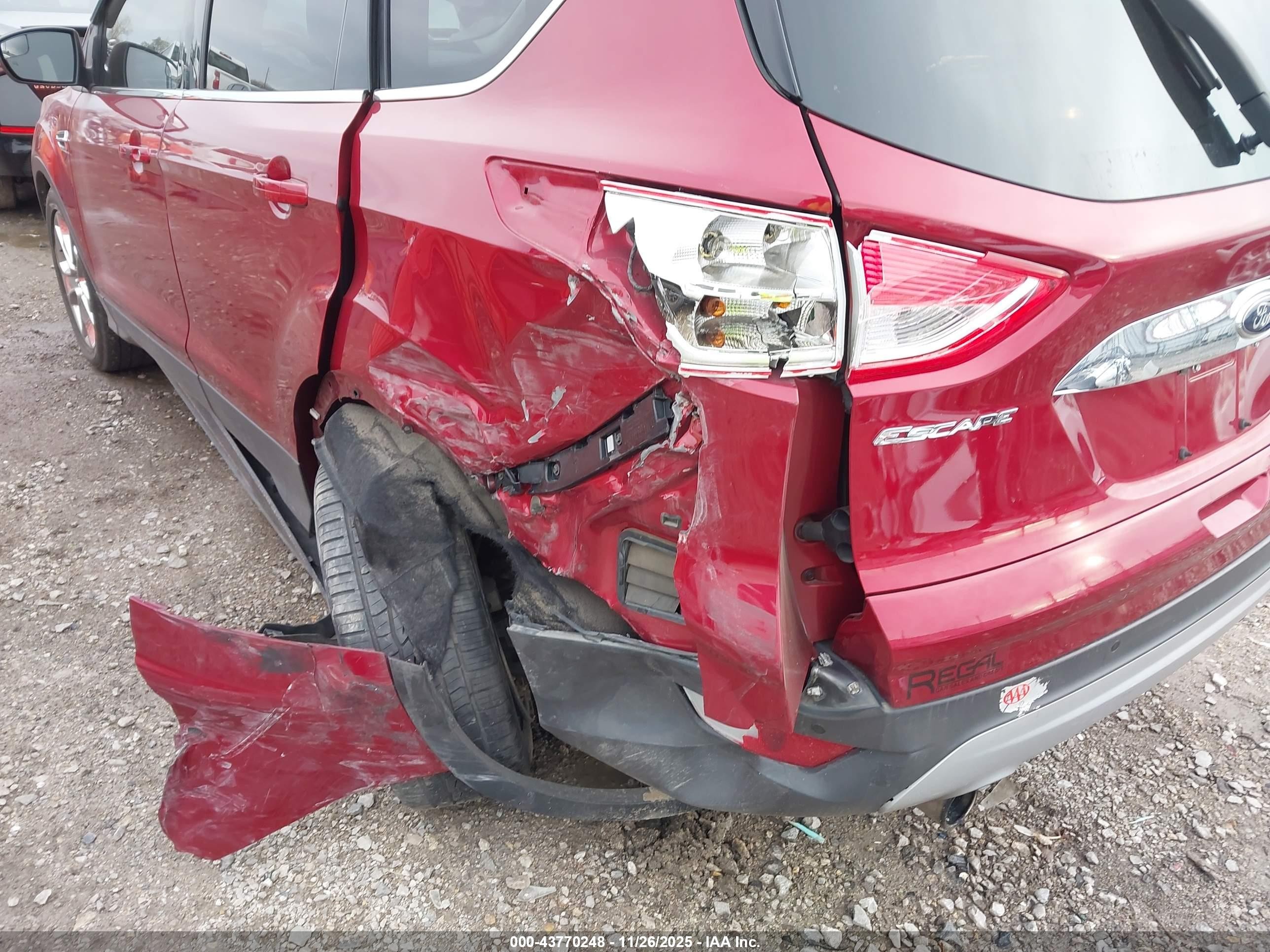 2013 Ford Escape Sel Red vin: 1FMCU0H95DUA46809