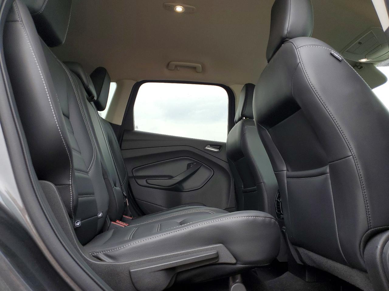 2019 Ford Escape Sel Gray vin: 1FMCU0HD2KUB70943