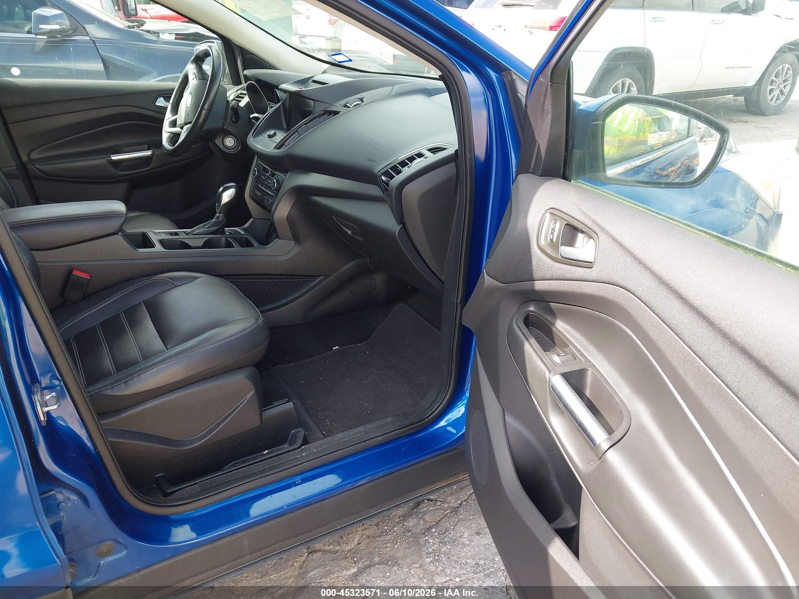 2018 Ford Escape Sel Blue vin: 1FMCU0HD3JUB85451