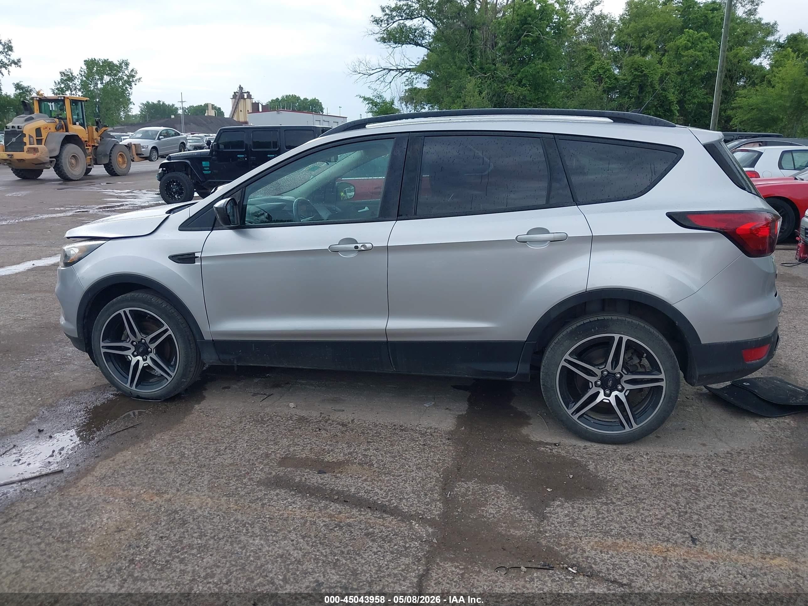 2019 Ford Escape Sel Серебряный vin: 1FMCU0HD3KUA71421