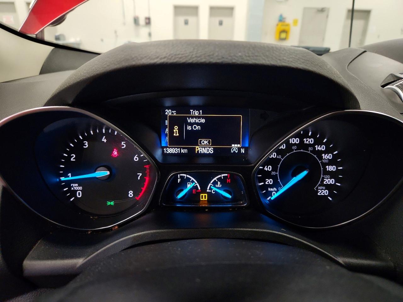 2018 Ford Escape Sel Red vin: 1FMCU0HD4JUD23837