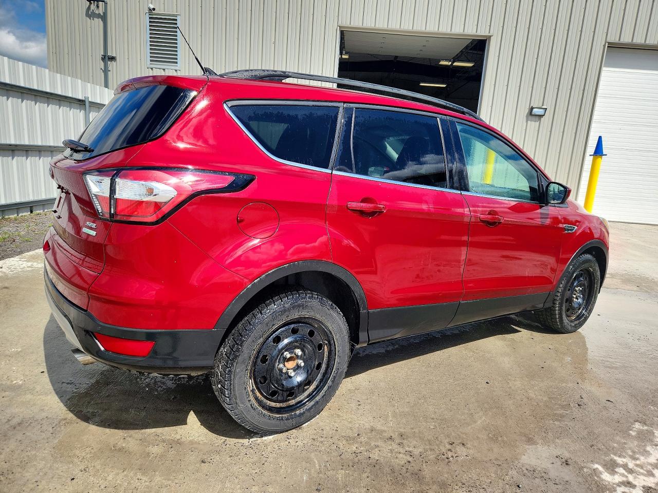 2018 Ford Escape Sel Red vin: 1FMCU0HD4JUD23837
