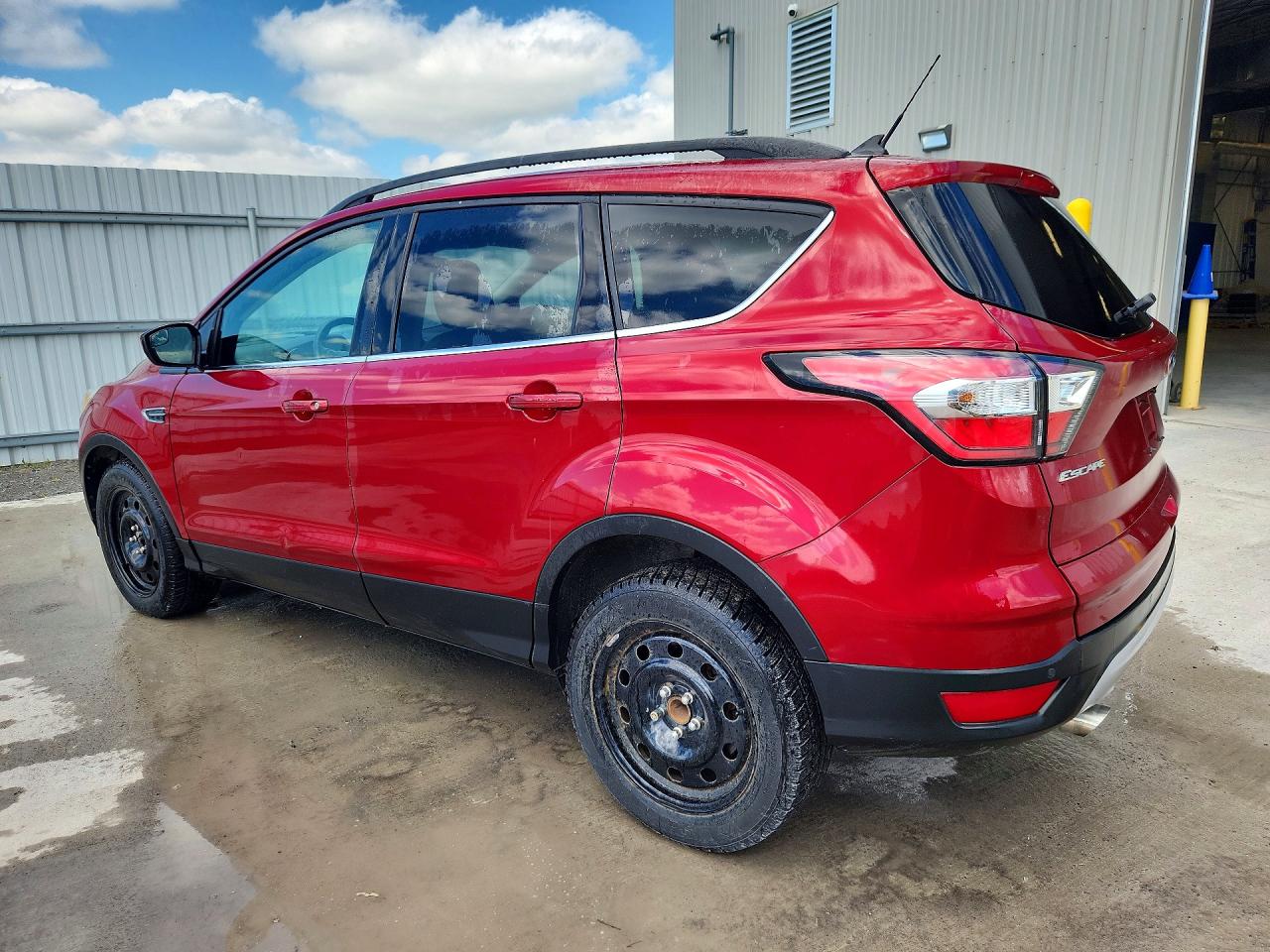 2018 Ford Escape Sel Red vin: 1FMCU0HD4JUD23837