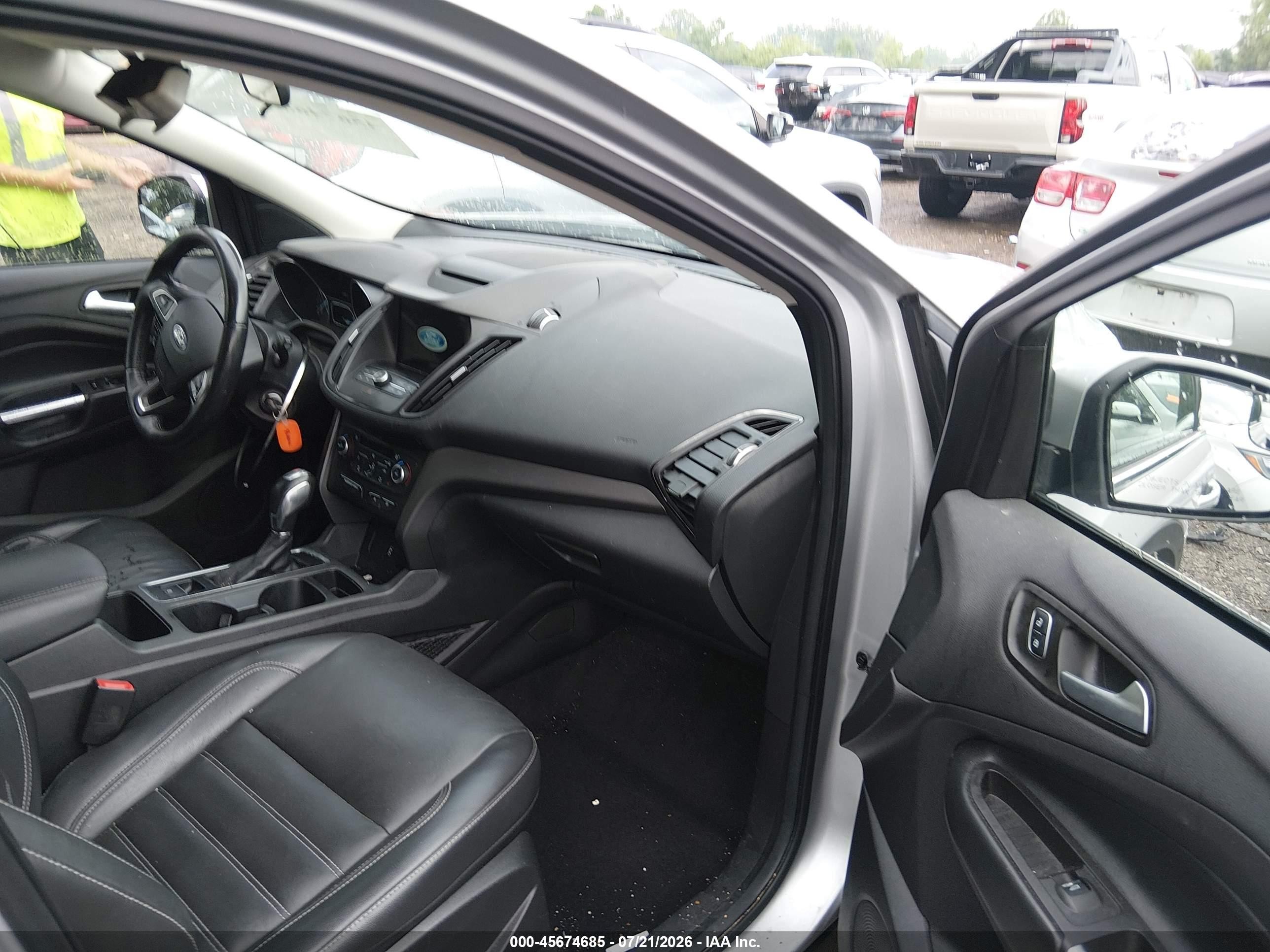 2018 Ford Escape Sel Silver vin: 1FMCU0HD6JUD01855