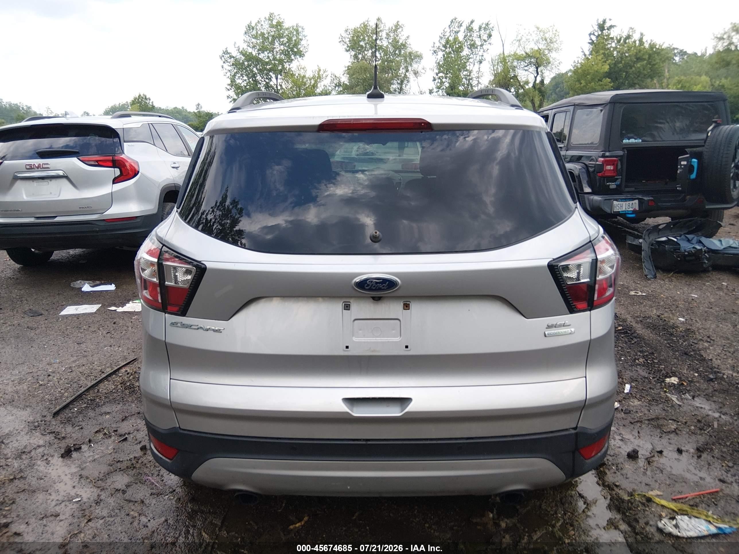 2018 Ford Escape Sel Silver vin: 1FMCU0HD6JUD01855