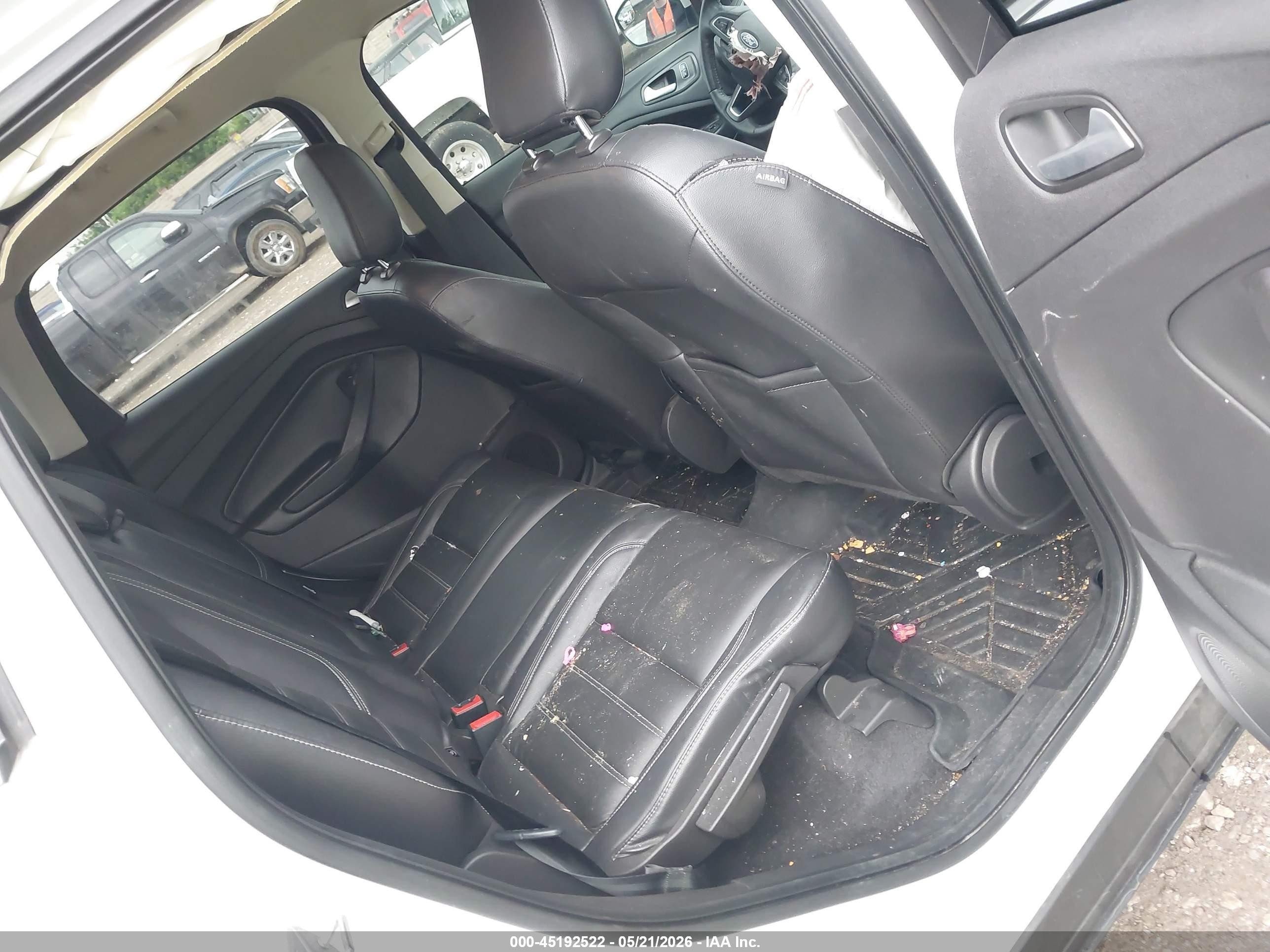 2018 Ford Escape Sel White vin: 1FMCU0HD7JUB05486