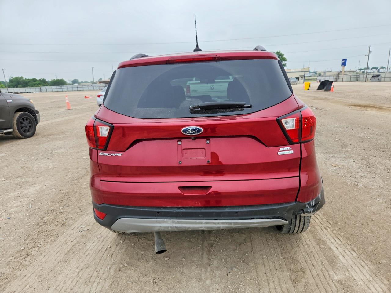 2019 Ford Escape Sel Burgundy vin: 1FMCU0HD8KUB85916