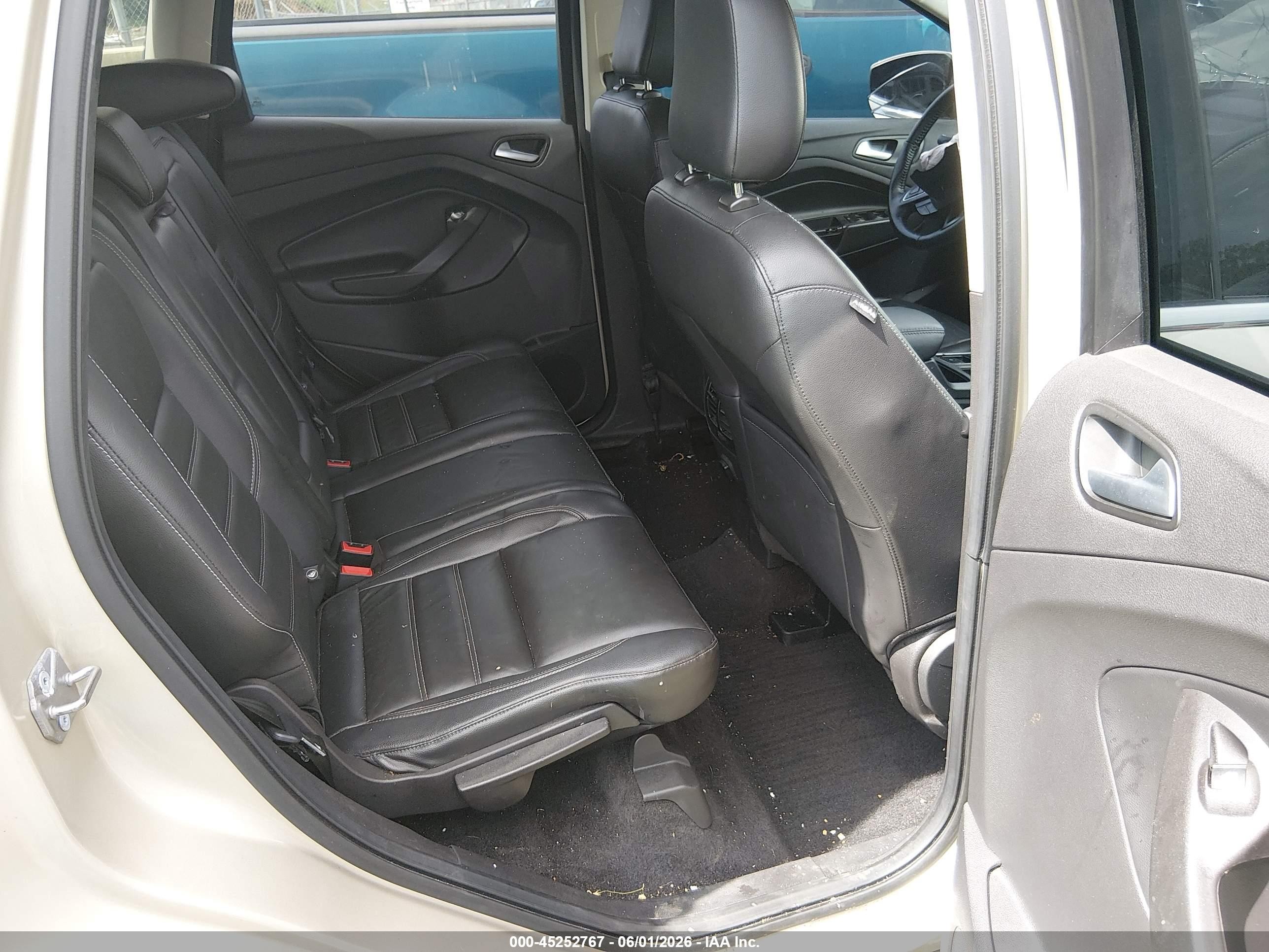 2018 Ford Escape Sel Beige vin: 1FMCU0HDXJUB20192