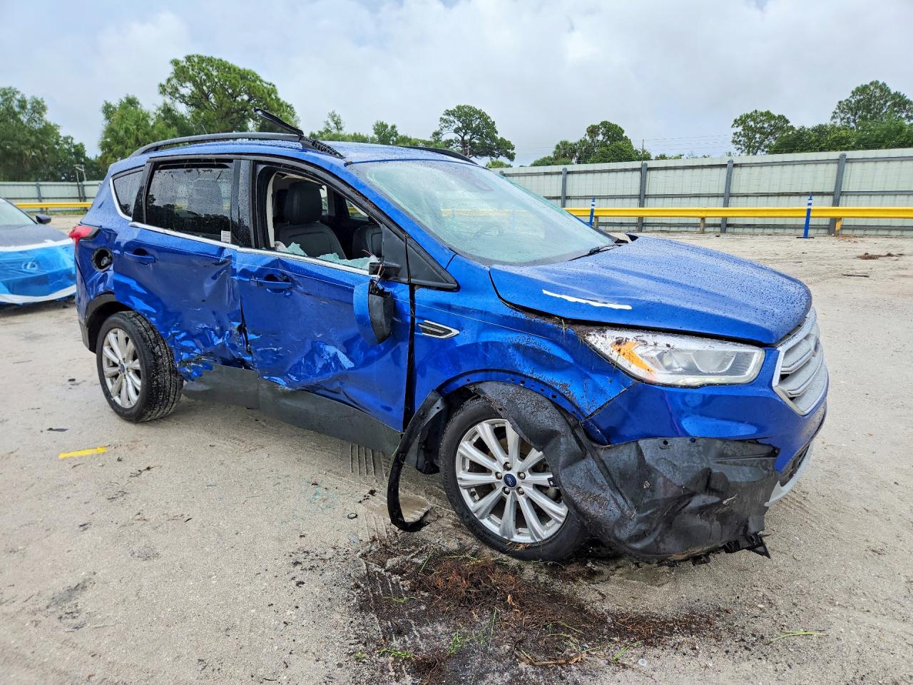 2019 Ford Escape Sel Blue vin: 1FMCU0HDXKUB48365