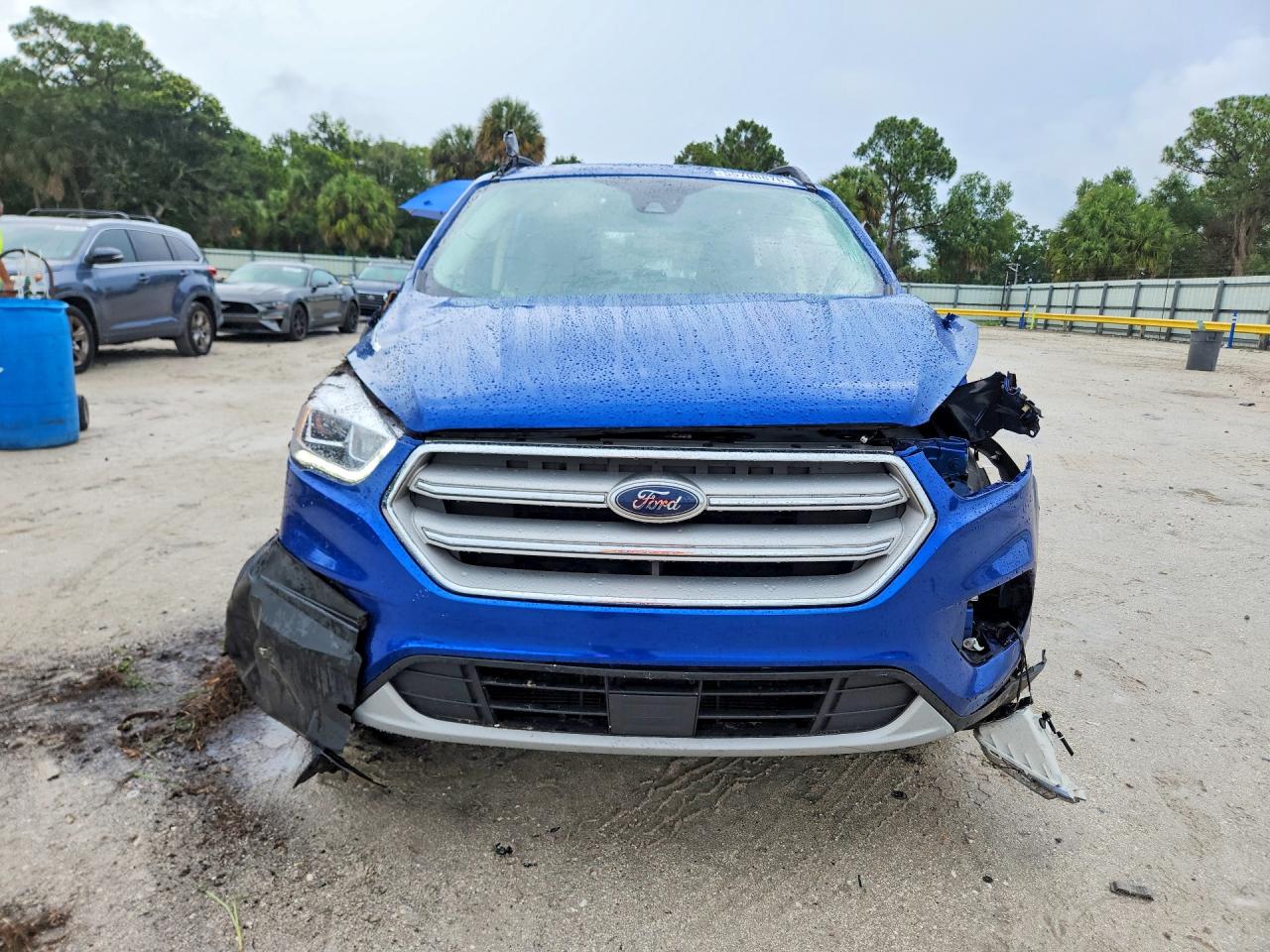 2019 Ford Escape Sel Blue vin: 1FMCU0HDXKUB48365