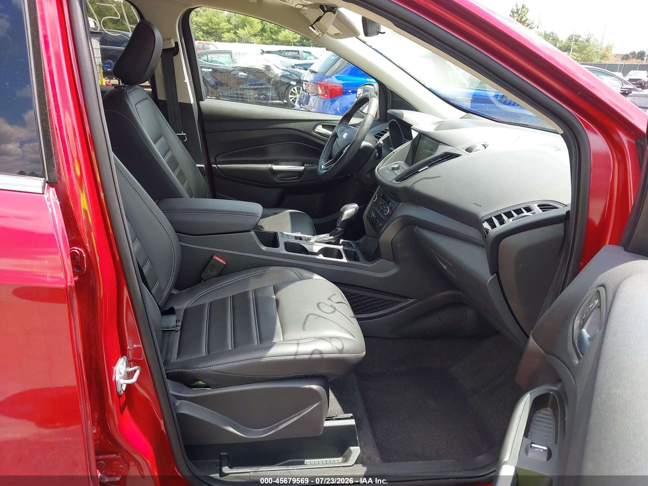 2019 Ford Escape Sel Red vin: 1FMCU0HDXKUB96674