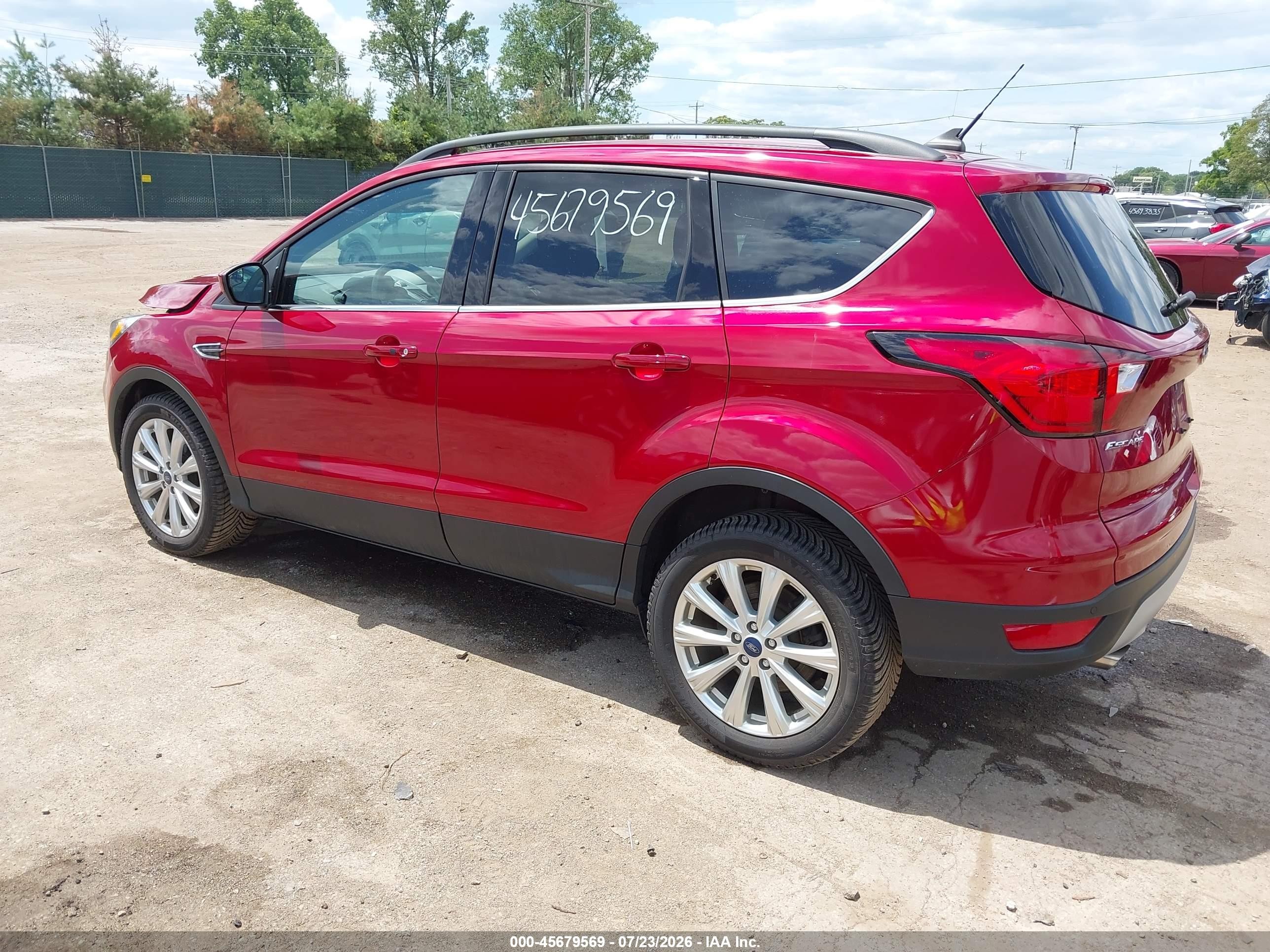 2019 Ford Escape Sel Red vin: 1FMCU0HDXKUB96674