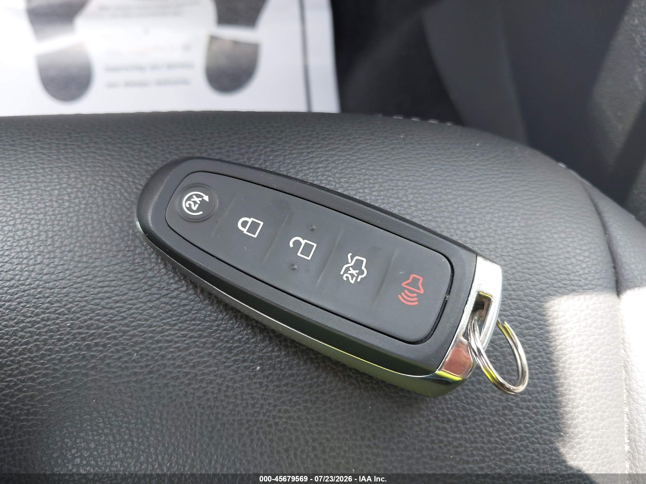 2019 Ford Escape Sel Red vin: 1FMCU0HDXKUB96674