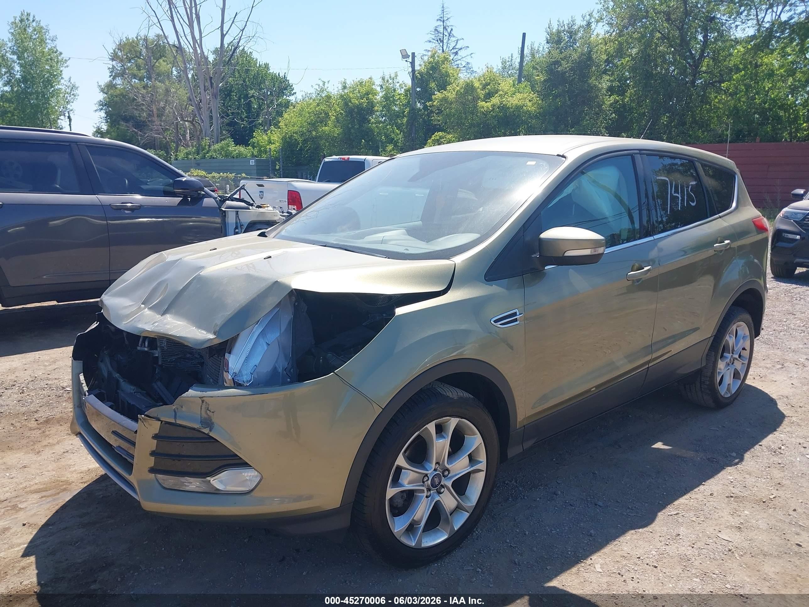 2013 Ford Escape Sel Зеленый vin: 1FMCU0HX2DUD67415