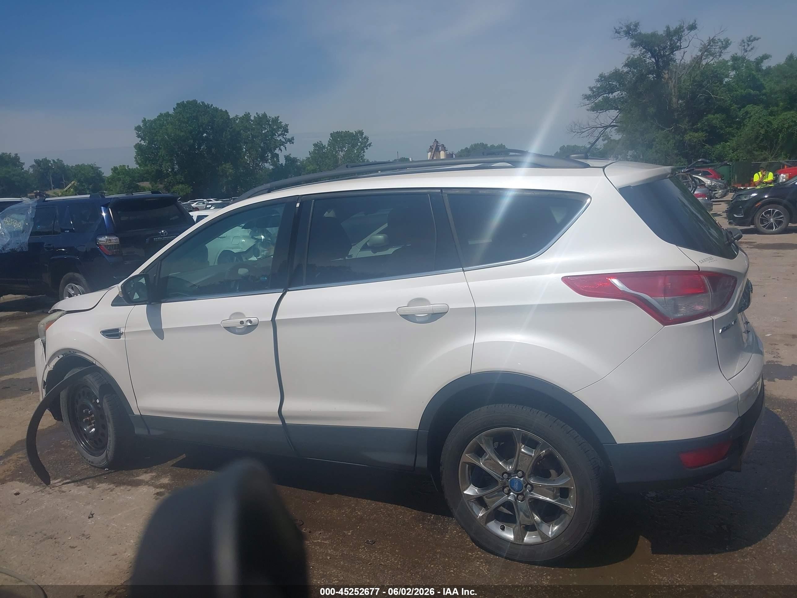 2013 Ford Escape Sel Белый vin: 1FMCU0HX5DUC85081