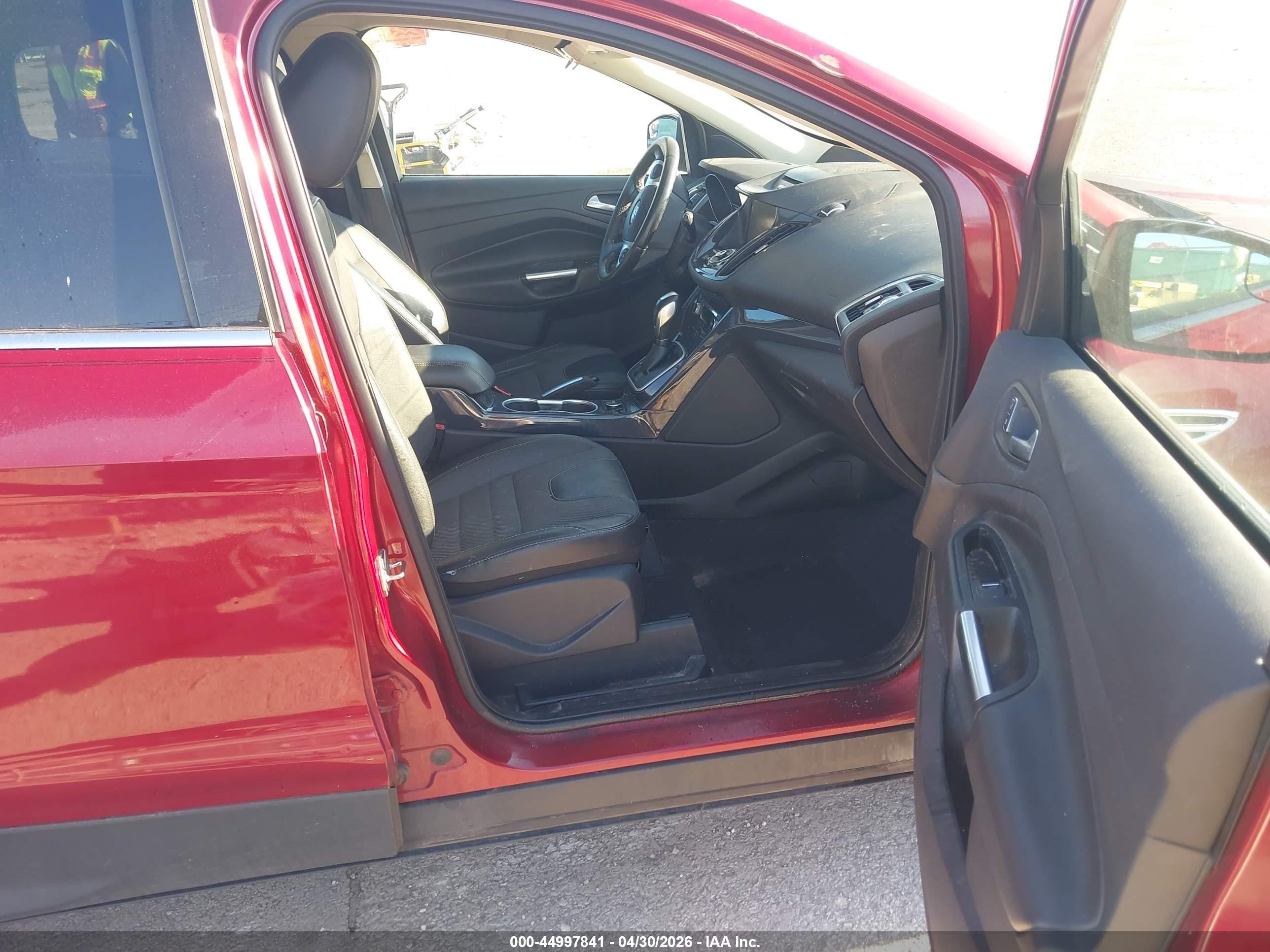 2013 Ford Escape Titanium Red vin: 1FMCU0J90DUD77677