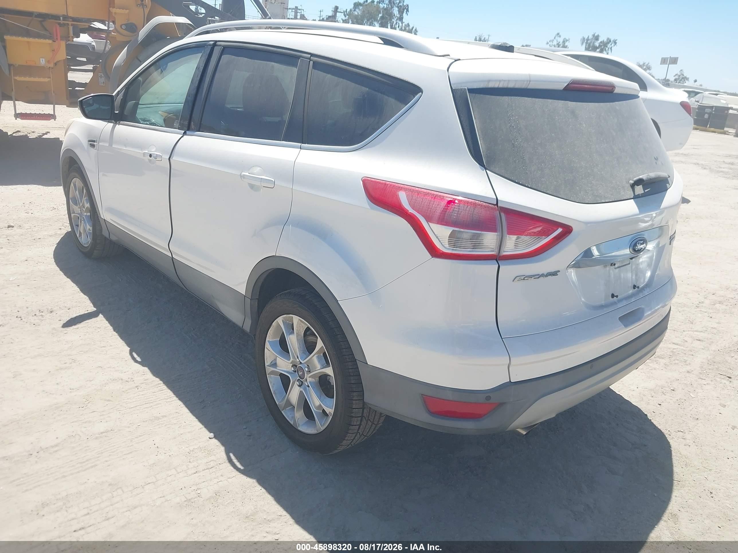 2014 Ford Escape Titanium White vin: 1FMCU0J90EUA15835