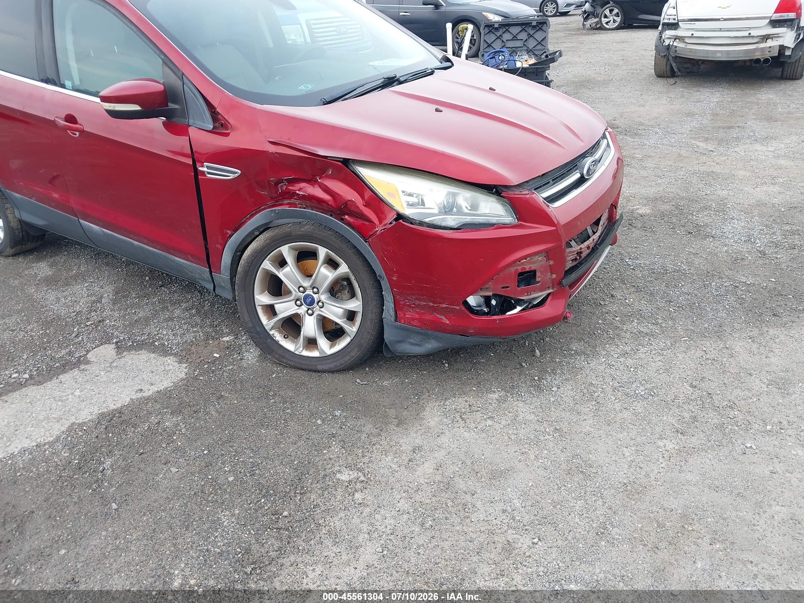 2014 Ford Escape Titanium Red vin: 1FMCU0J90EUC15842