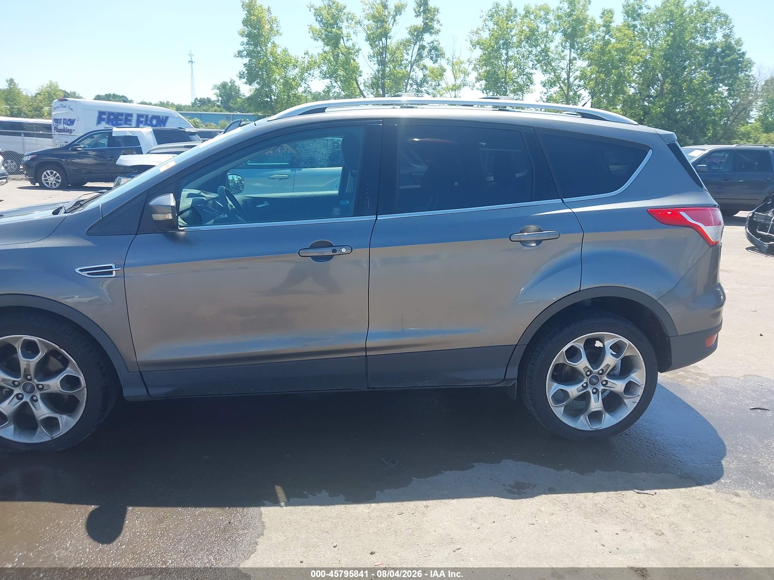 2014 Ford Escape Titanium Серый vin: 1FMCU0J90EUD30571
