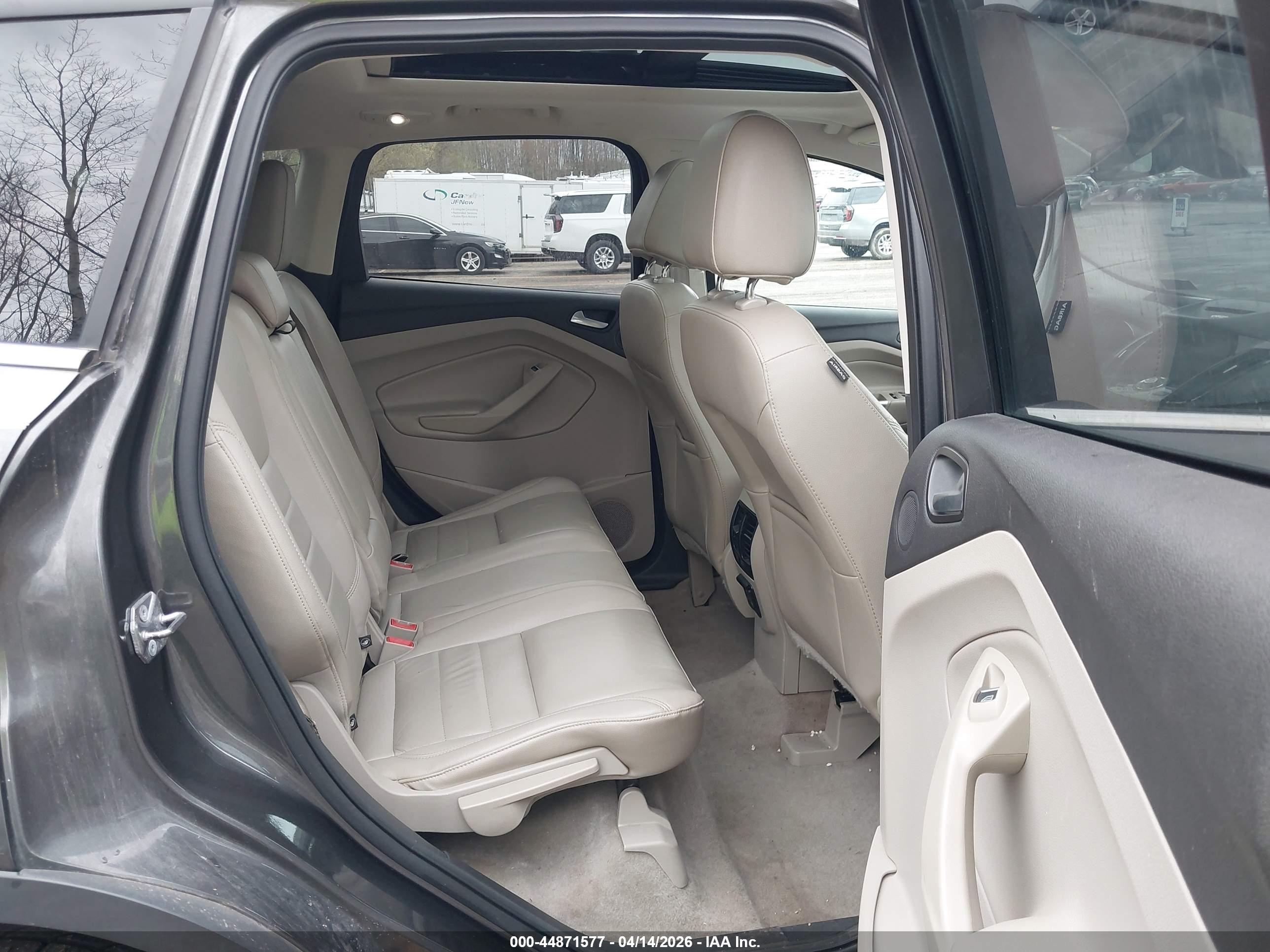 2015 Ford Escape Titanium Gray vin: 1FMCU0J90FUA59464