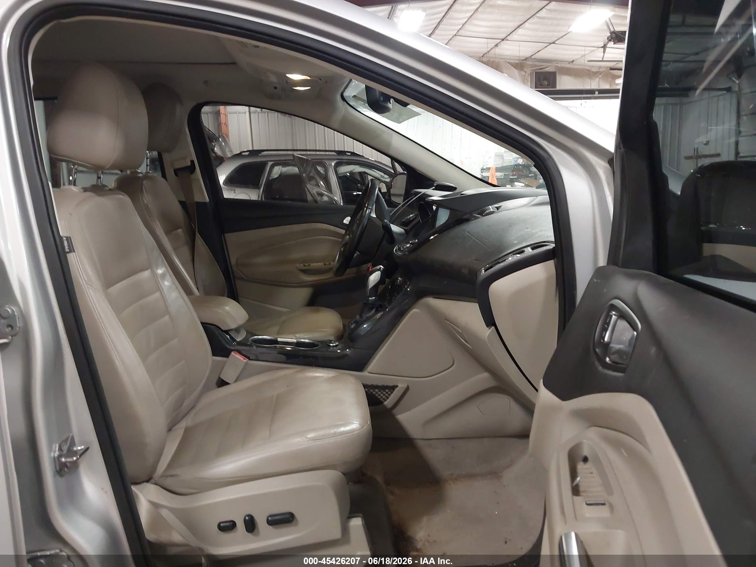 2015 Ford Escape Titanium Silver vin: 1FMCU0J90FUA68889
