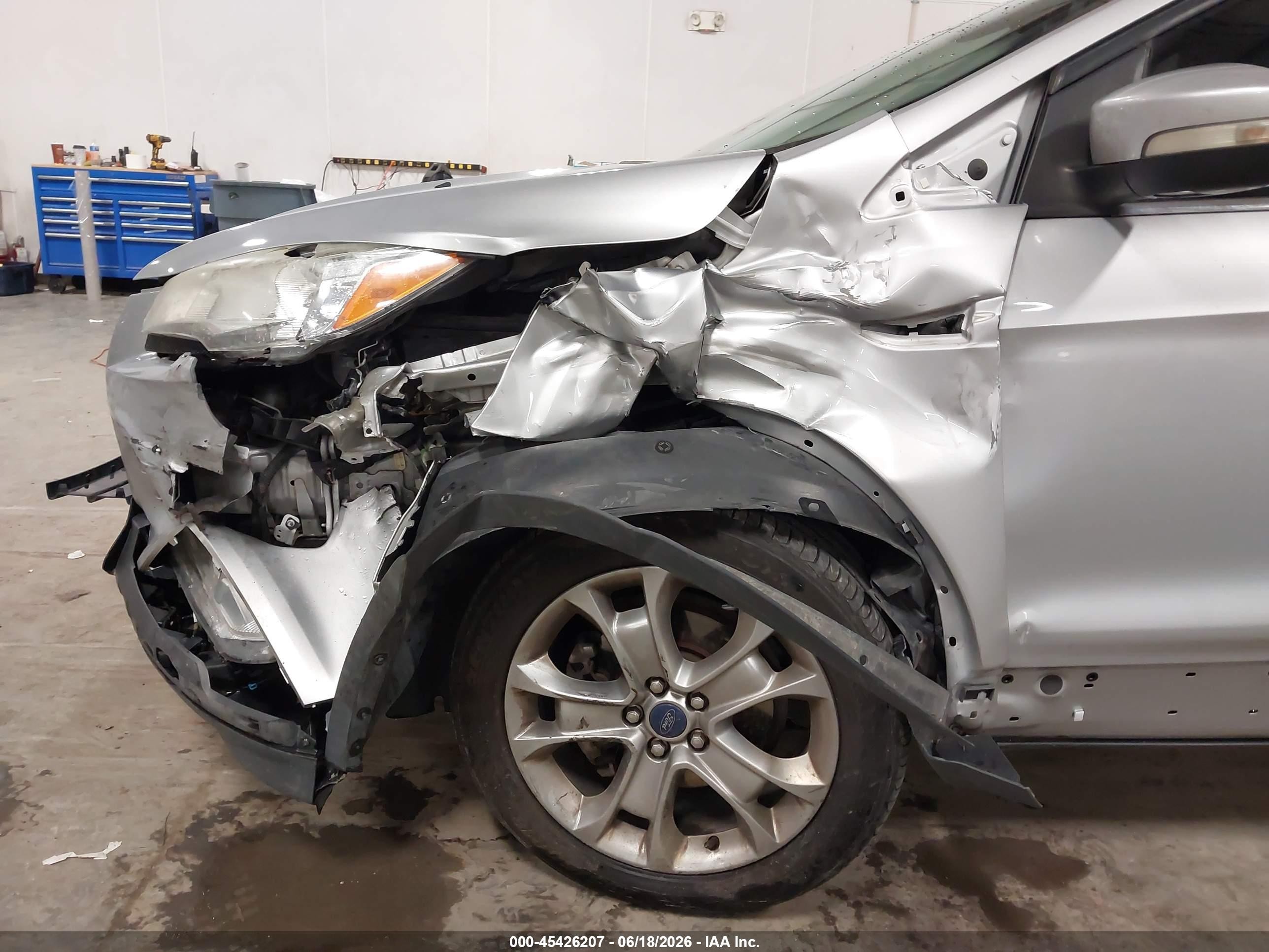2015 Ford Escape Titanium Silver vin: 1FMCU0J90FUA68889