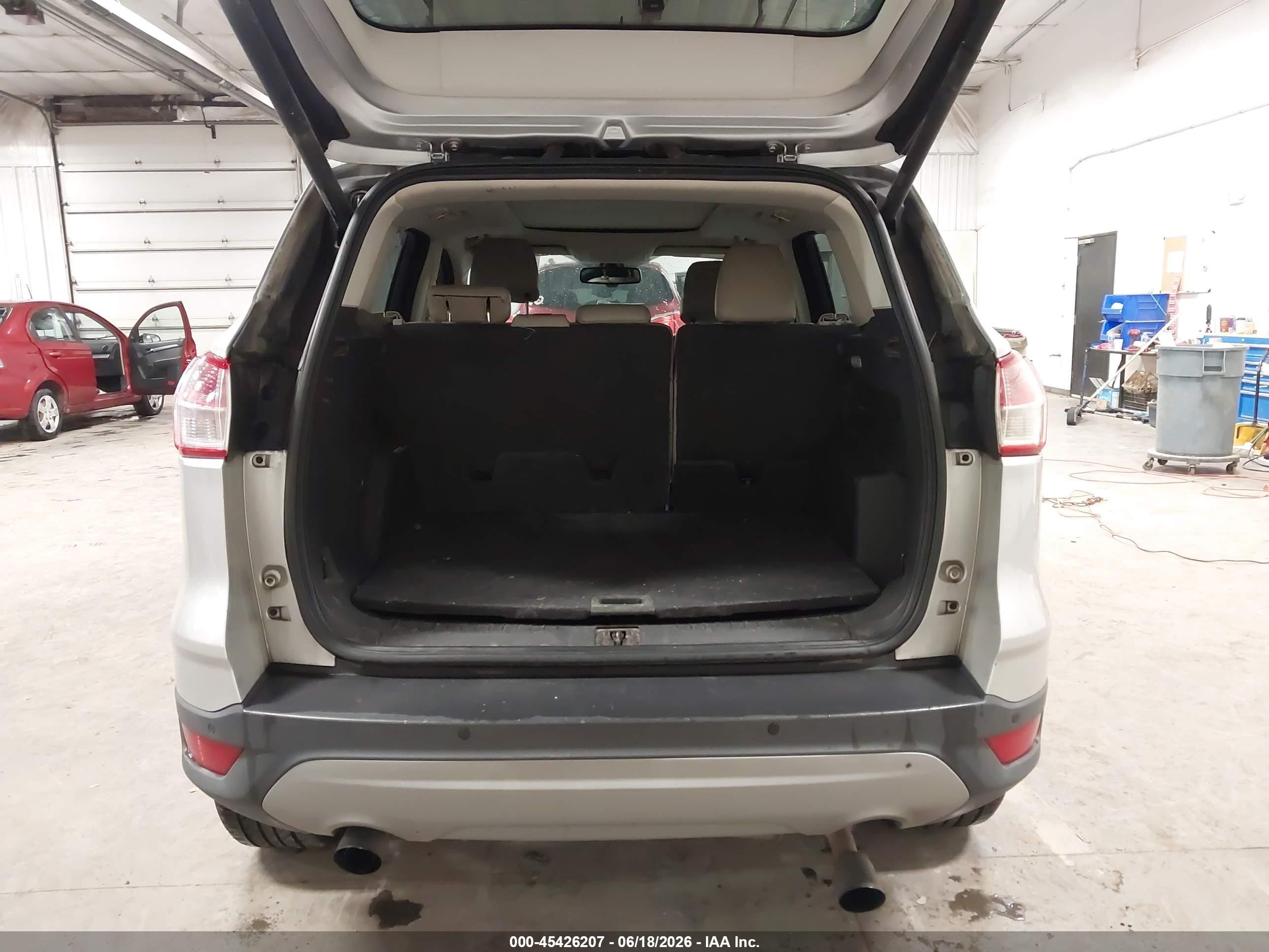 2015 Ford Escape Titanium Silver vin: 1FMCU0J90FUA68889