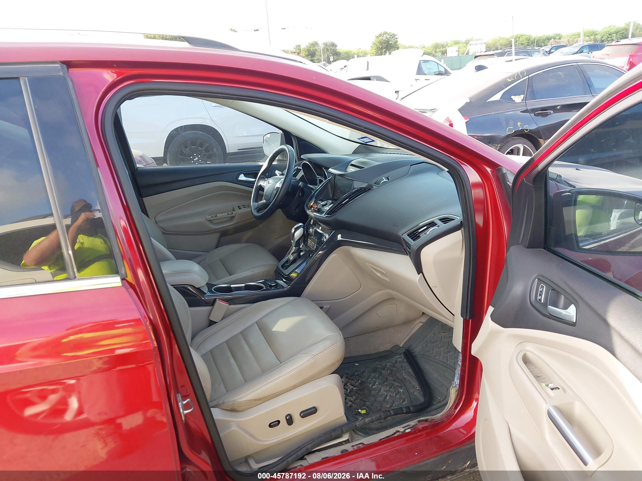 2015 Ford Escape Titanium Red vin: 1FMCU0J90FUB05374
