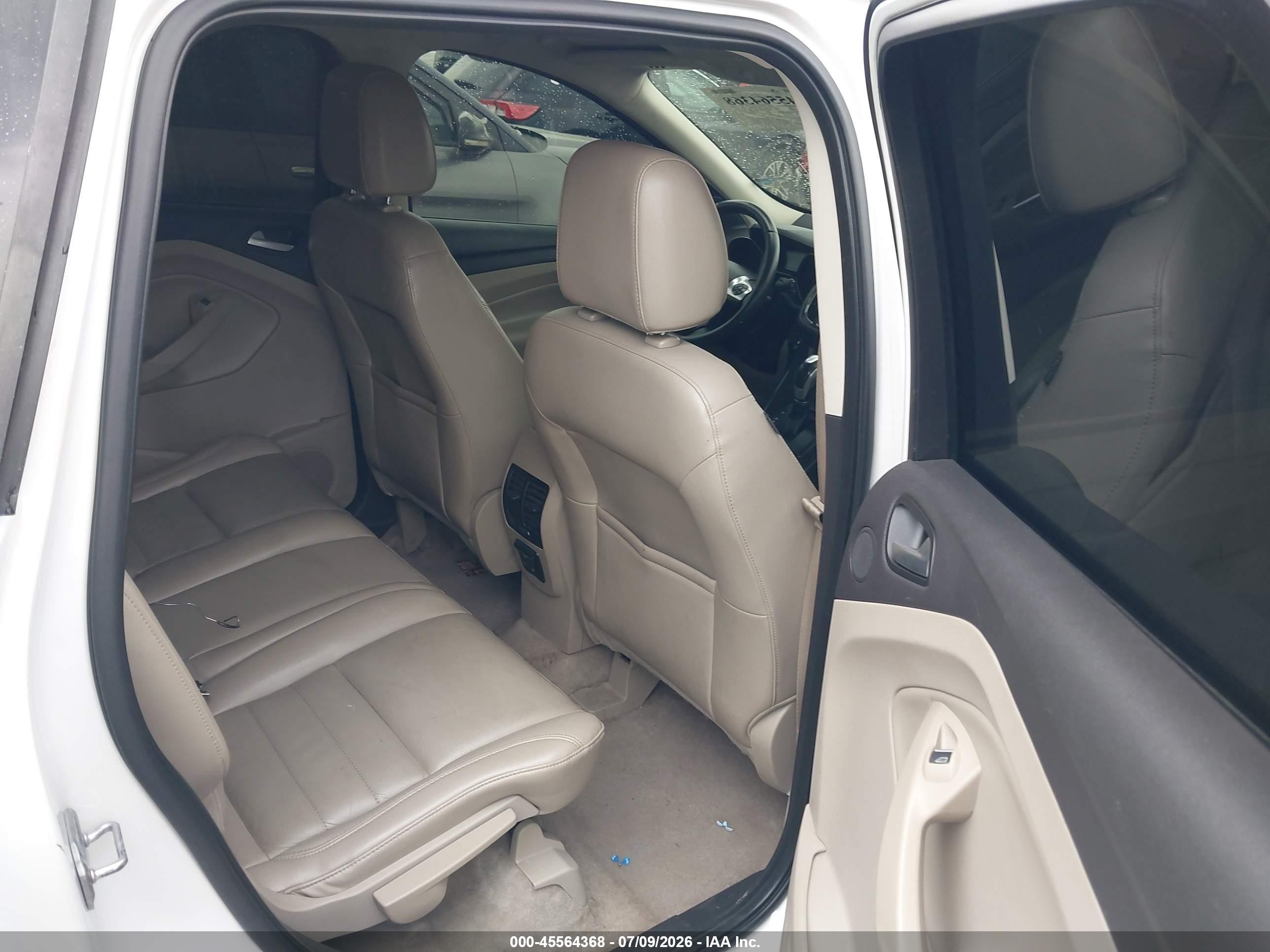2015 Ford Escape Titanium White vin: 1FMCU0J90FUC10500