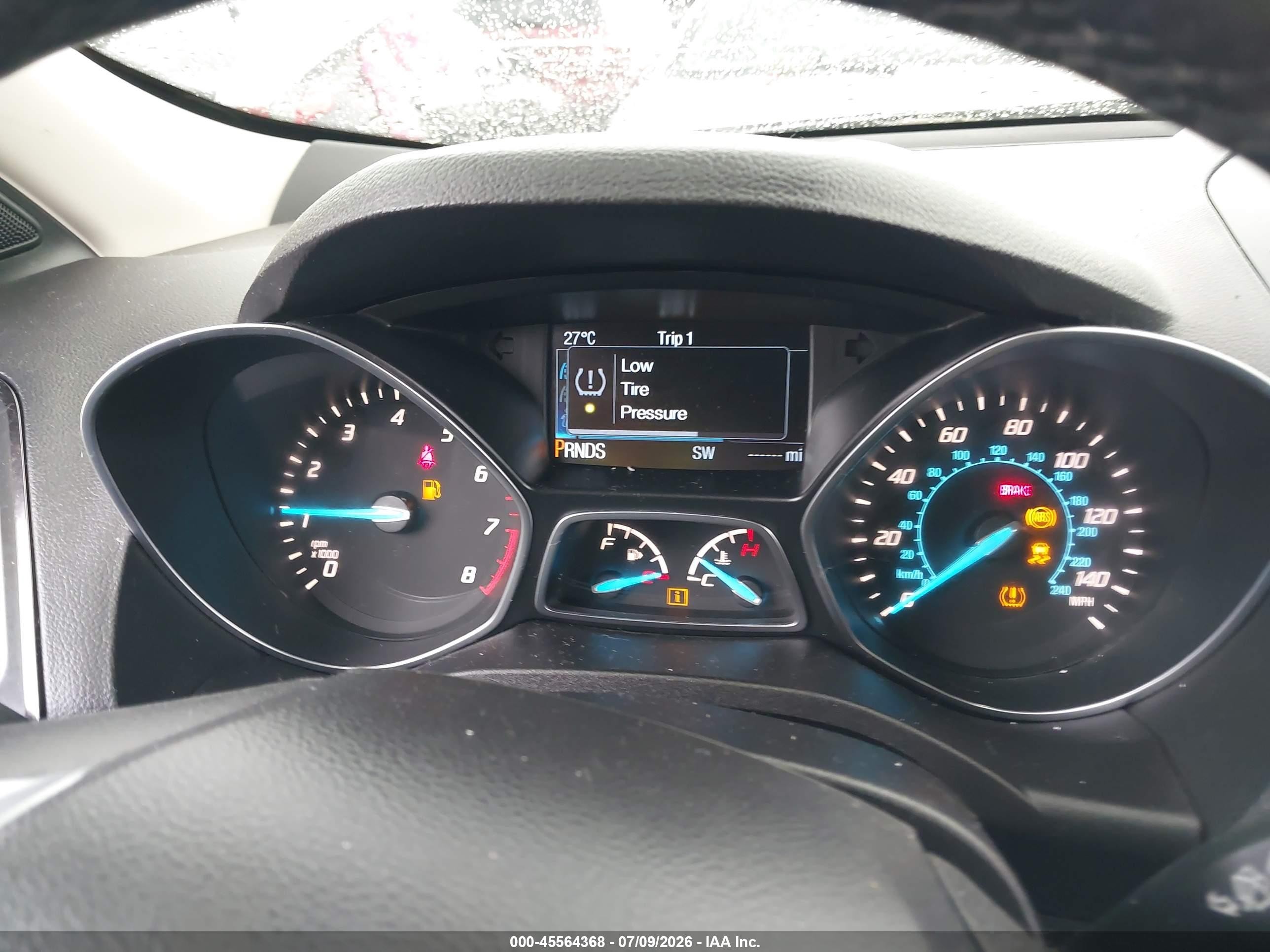 2015 Ford Escape Titanium White vin: 1FMCU0J90FUC10500