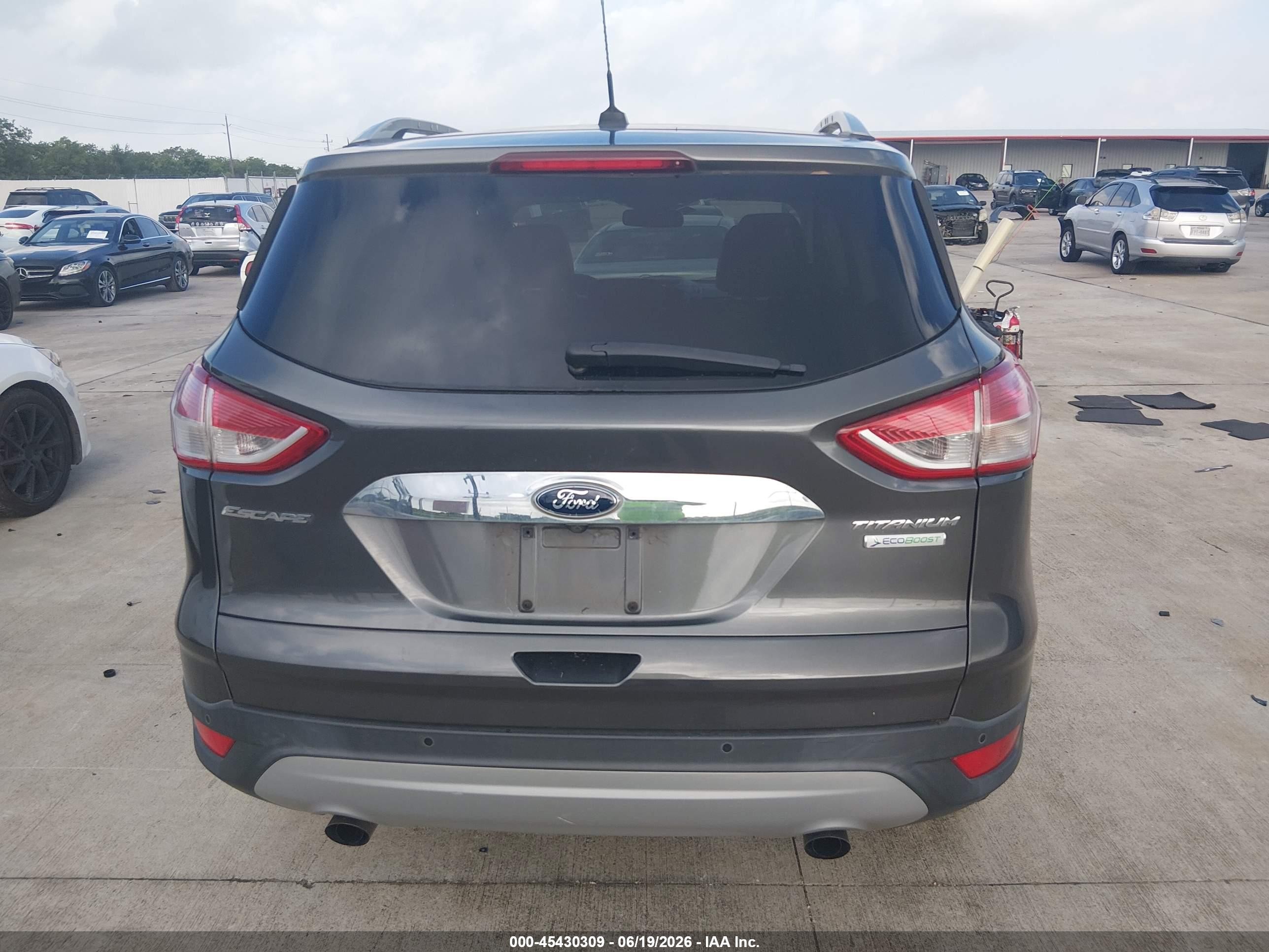 2015 Ford Escape Titanium Gray vin: 1FMCU0J90FUC88131