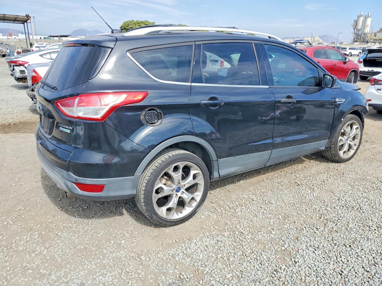 2013 Ford Escape Titanium Black vin: 1FMCU0J91DUC34334