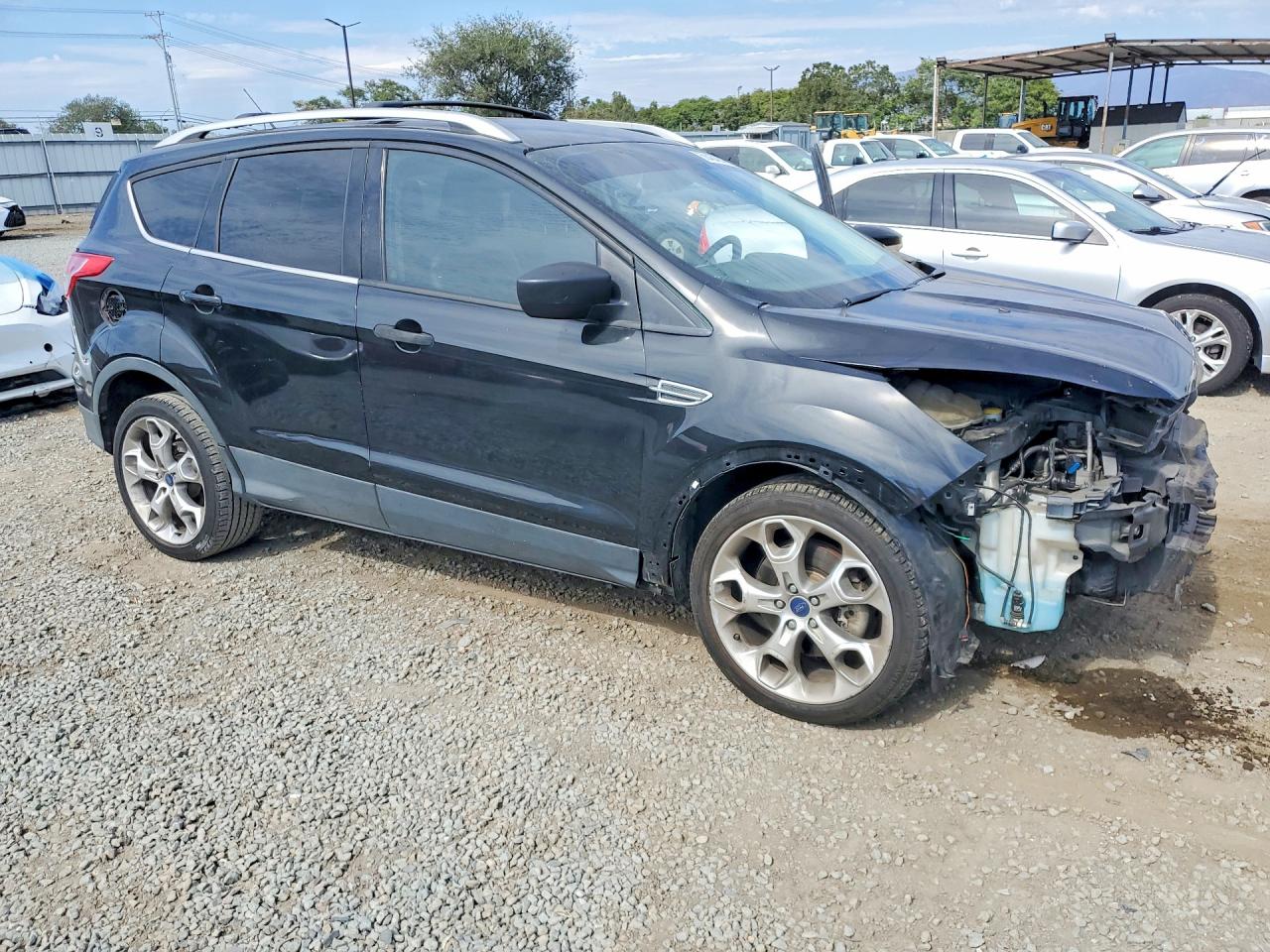 2013 Ford Escape Titanium Black vin: 1FMCU0J91DUC34334
