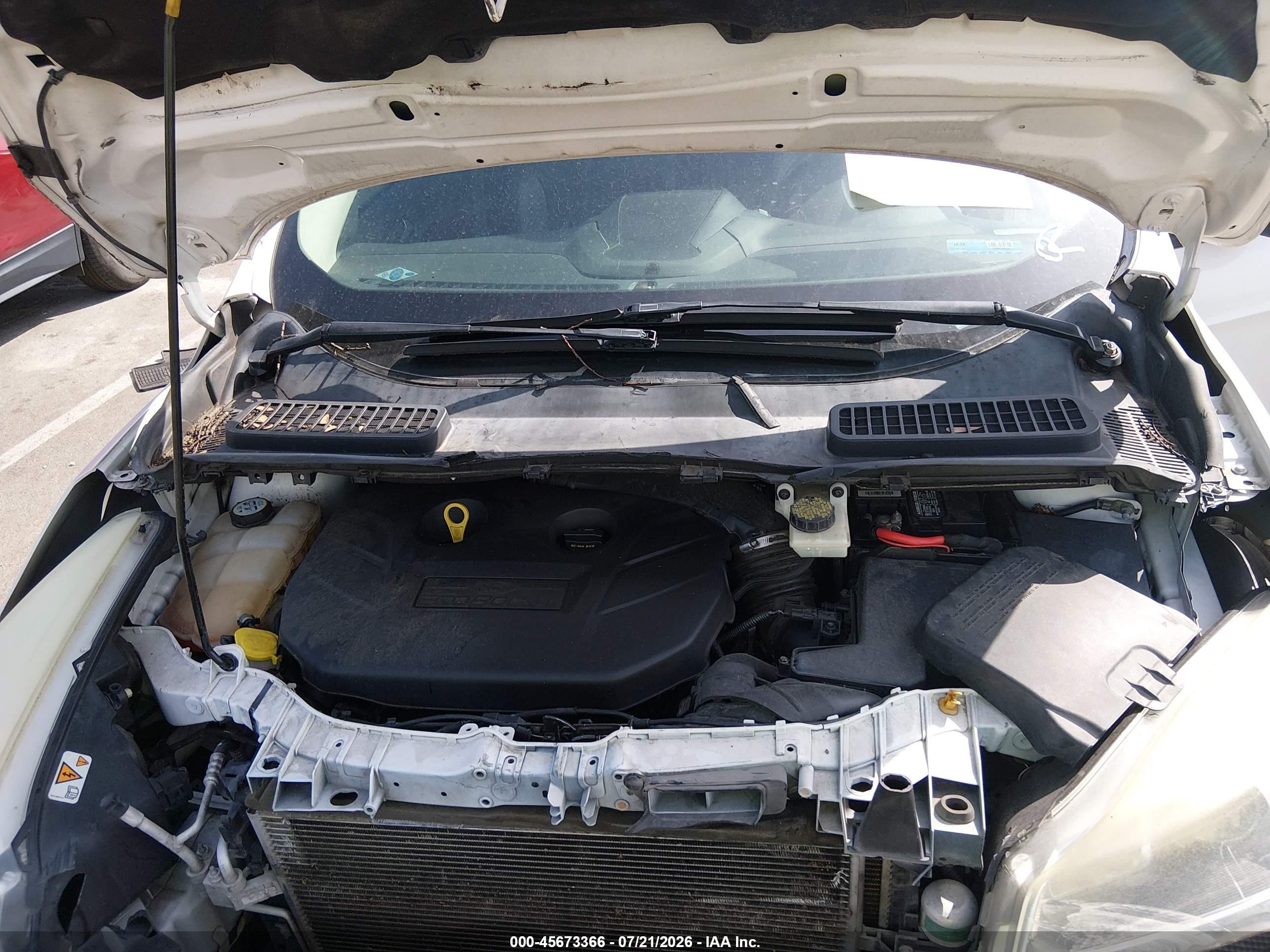 2013 Ford Escape Titanium White vin: 1FMCU0J91DUD32618
